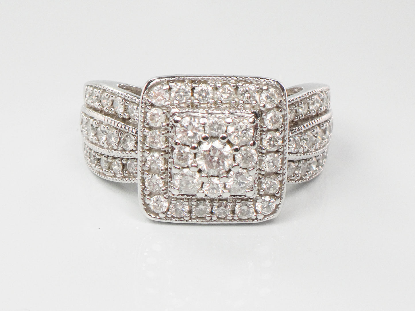 10k White Gold Natural Diamond Cluster Engagement Ring Approximately 1 Carat TDW