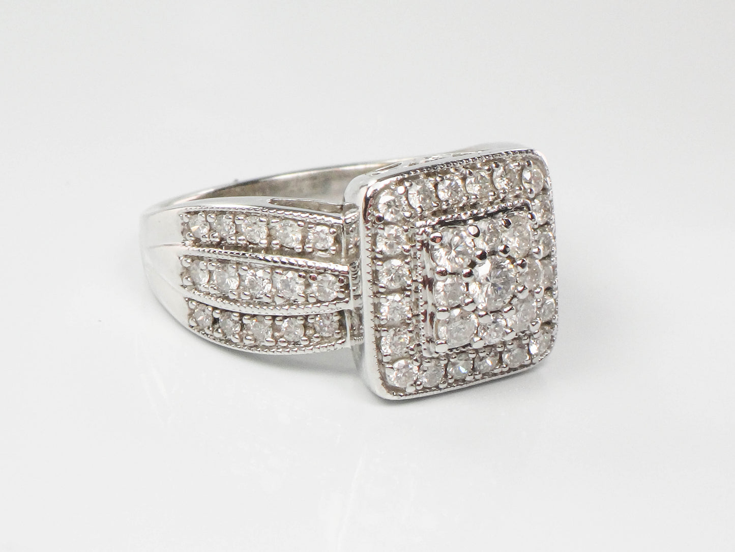 10k White Gold Natural Diamond Cluster Engagement Ring Approximately 1 Carat TDW