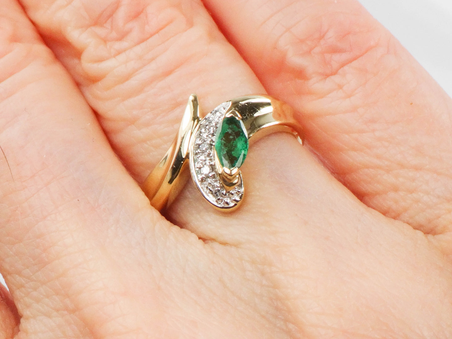 Vintage 10k Two Tone Gold Natural Emerald and Diamond Snake Ring, May Birthstone Ring, Size 4.25