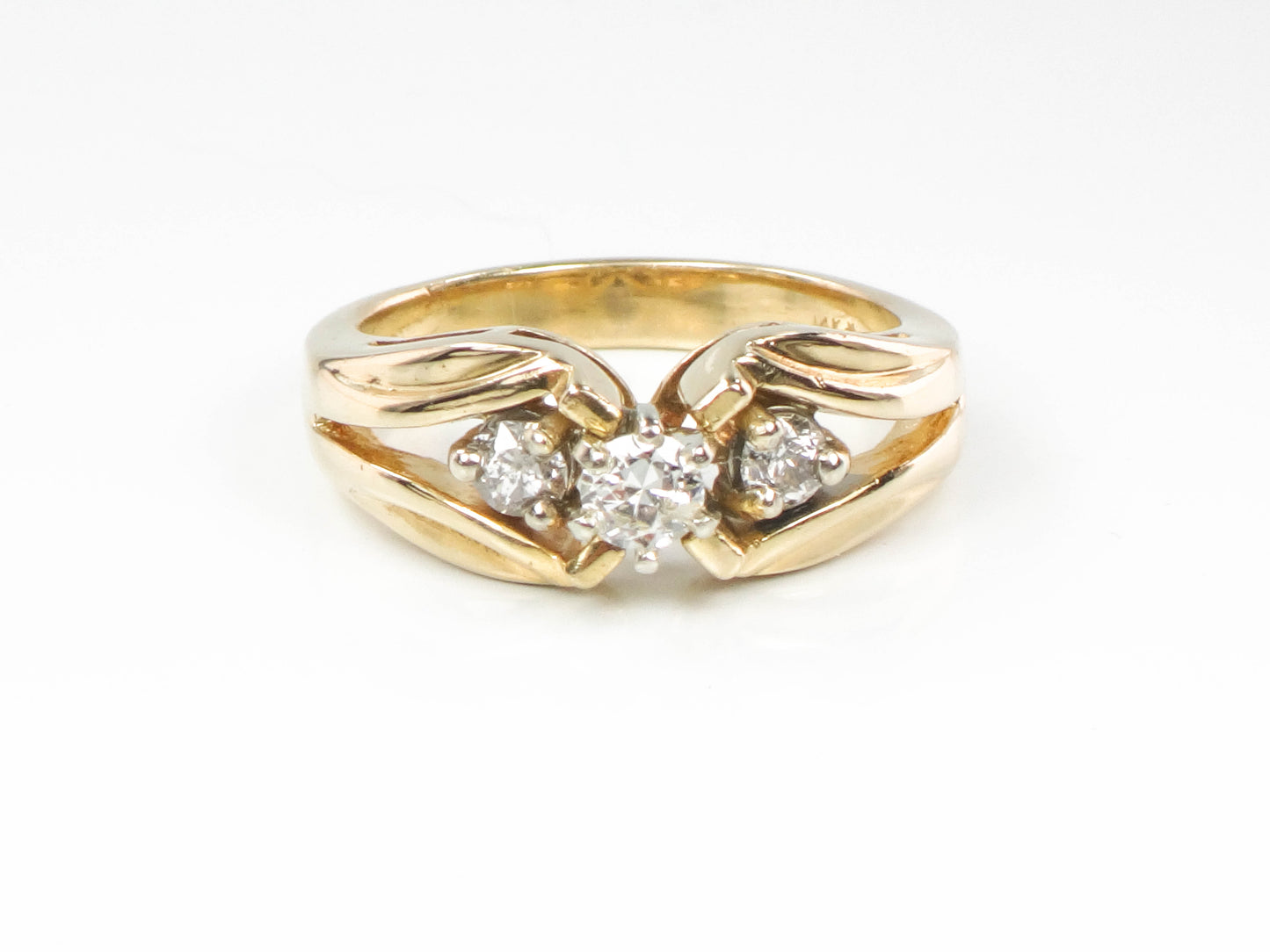 Vintage 14k Yellow Gold Three Natural Round Diamonds Engagement Ring or Everyday Ring