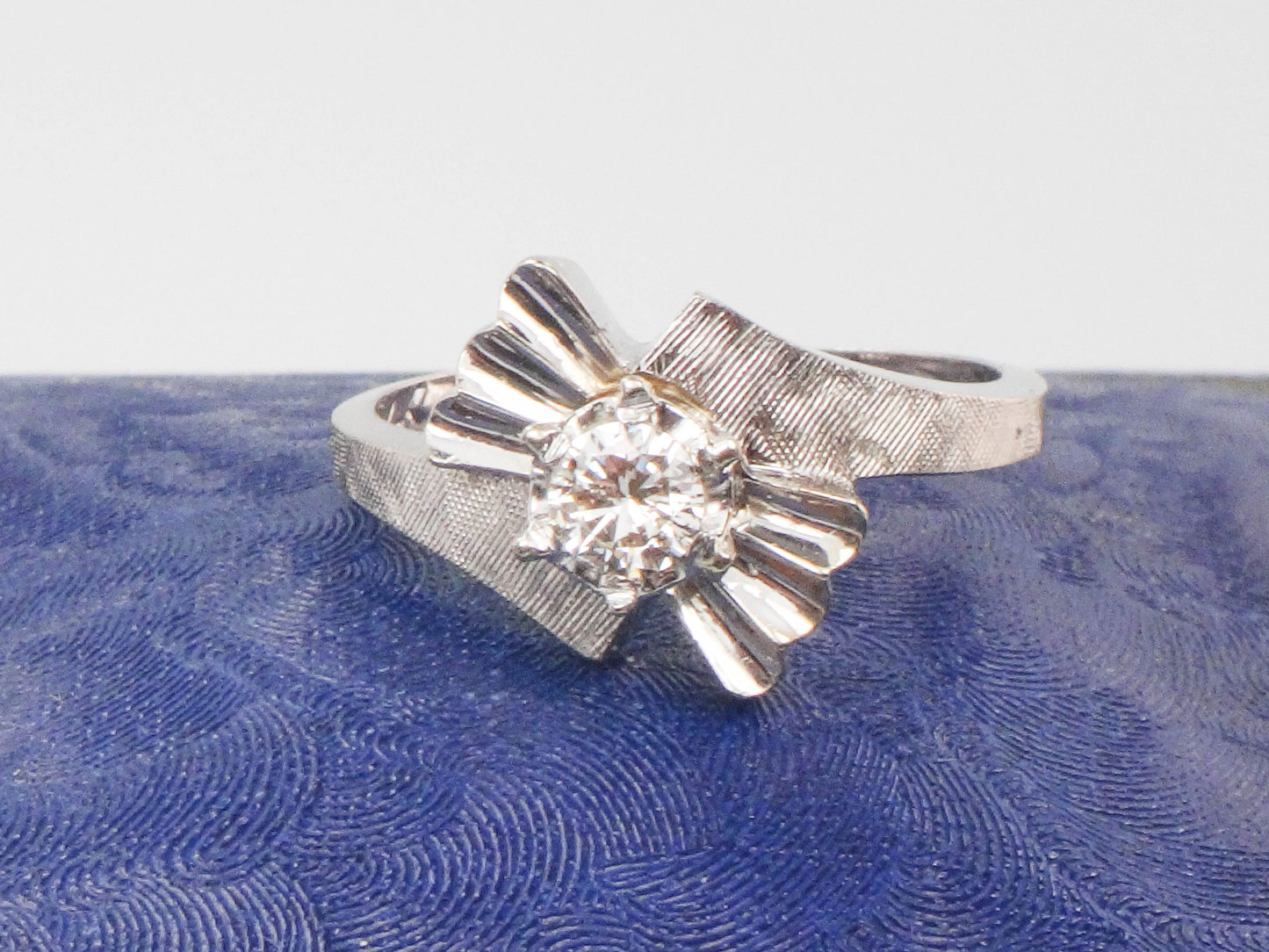 Vintage 14k White Gold Round Natural Diamond Solitaire Engagement Ring Approx .25 Carats Circa 1960's