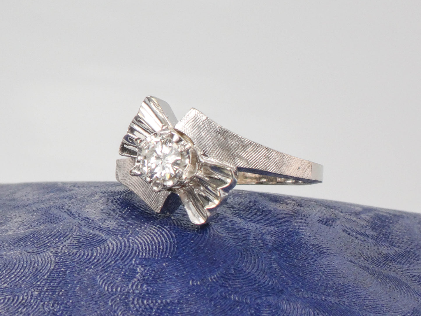 Vintage 14k White Gold Round Natural Diamond Solitaire Engagement Ring Approx .25 Carats Circa 1960's