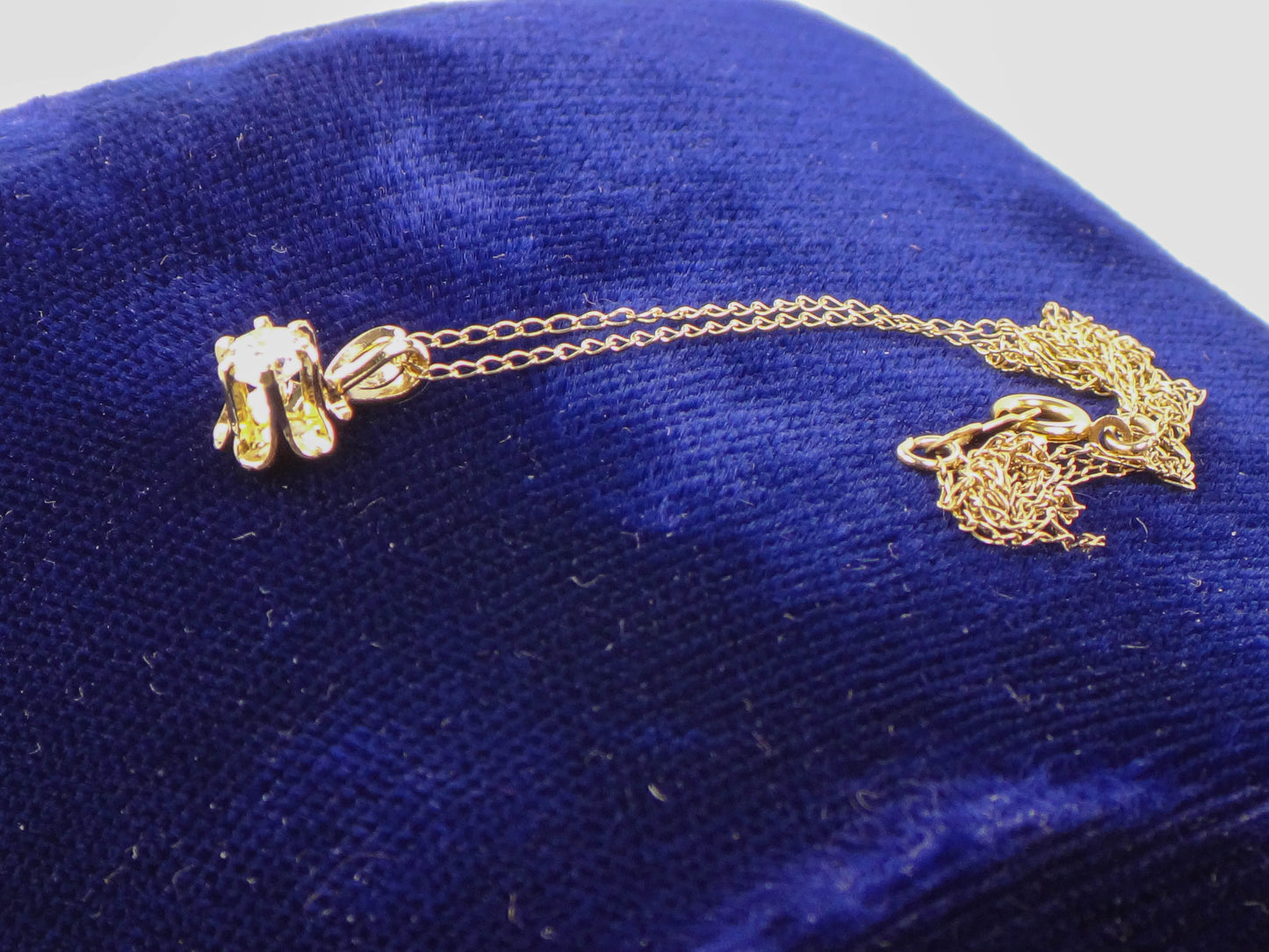 Vintage 14k Gold Round Natural Diamond Pendant Necklace, Minimalist Necklace 20"