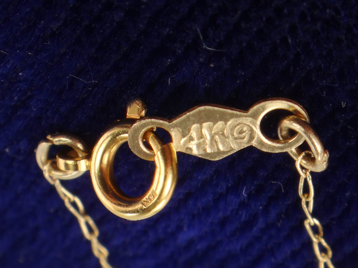 Vintage 14k Gold Round Natural Diamond Pendant Necklace, Minimalist Necklace 20"