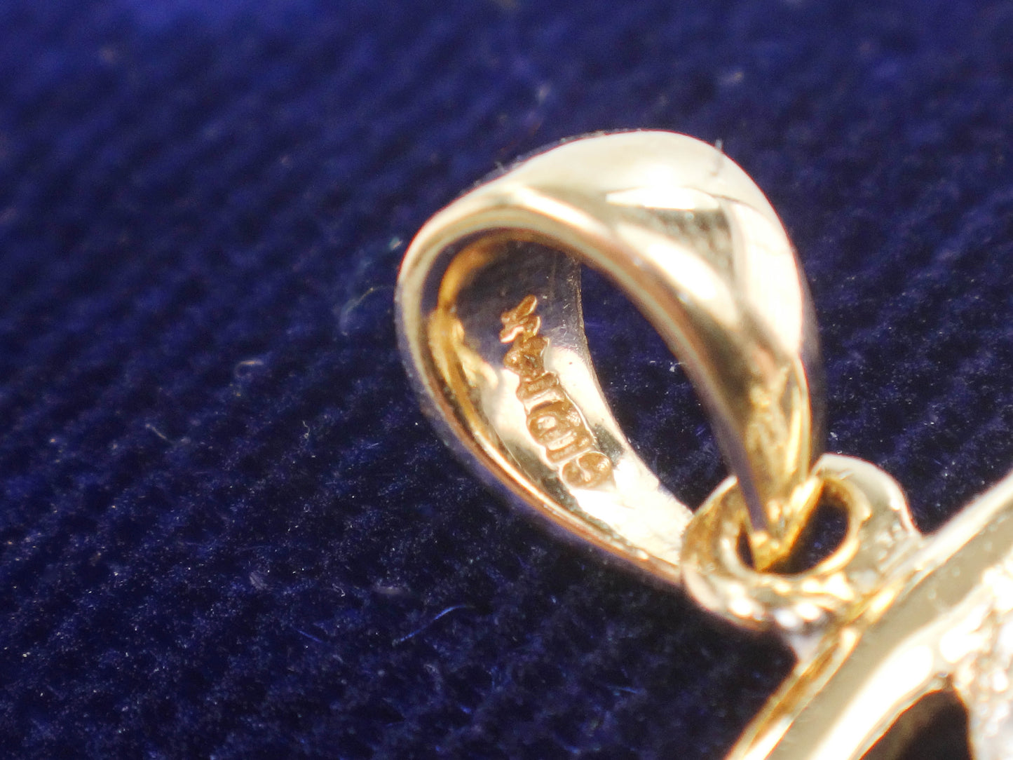 Vintage 14k Solid Gold Diamond Flower Pendant, Clyde Duneier Large Round Gold Pendant