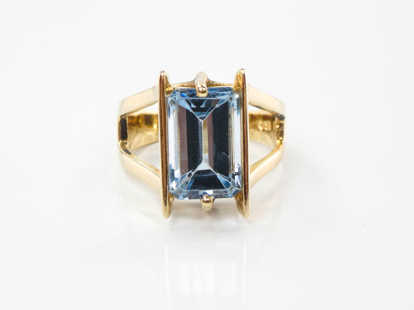 Vintage 14k Yellow Gold Rectangle Cut Blue Topaz Ring, Size 5.75, December Birthstone