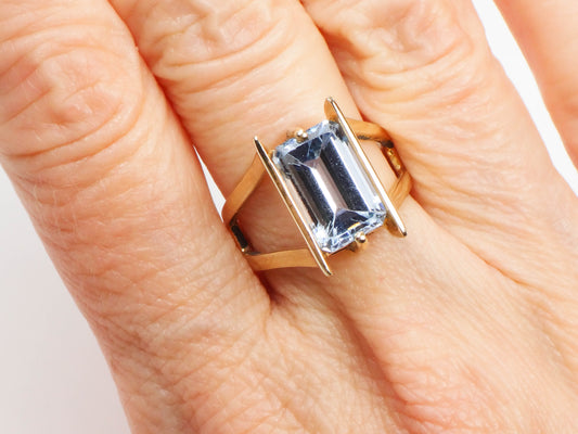 Vintage 14k Yellow Gold Rectangle Cut Blue Topaz Ring, Size 5.75, December Birthstone