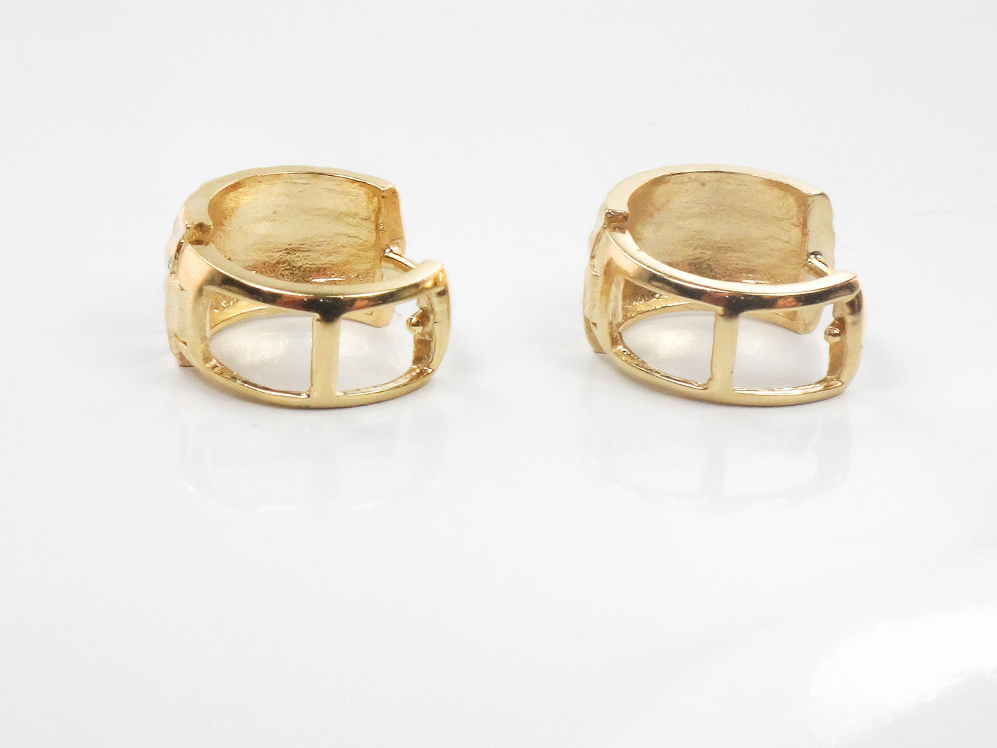Vintage Solid 14k Yellow Gold Huggie Hoop Earrings with Diamond Cut Design