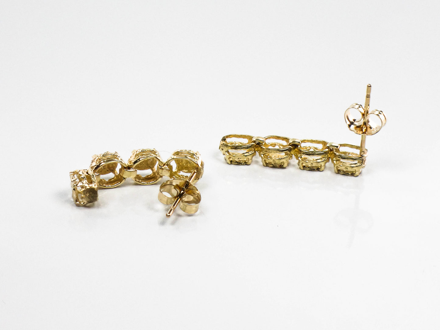 Vintage Solid 14k Yellow Gold Floral Dangle Earrings