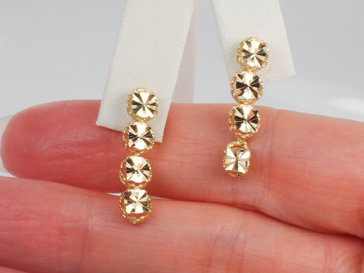 Vintage Solid 14k Yellow Gold Floral Dangle Earrings