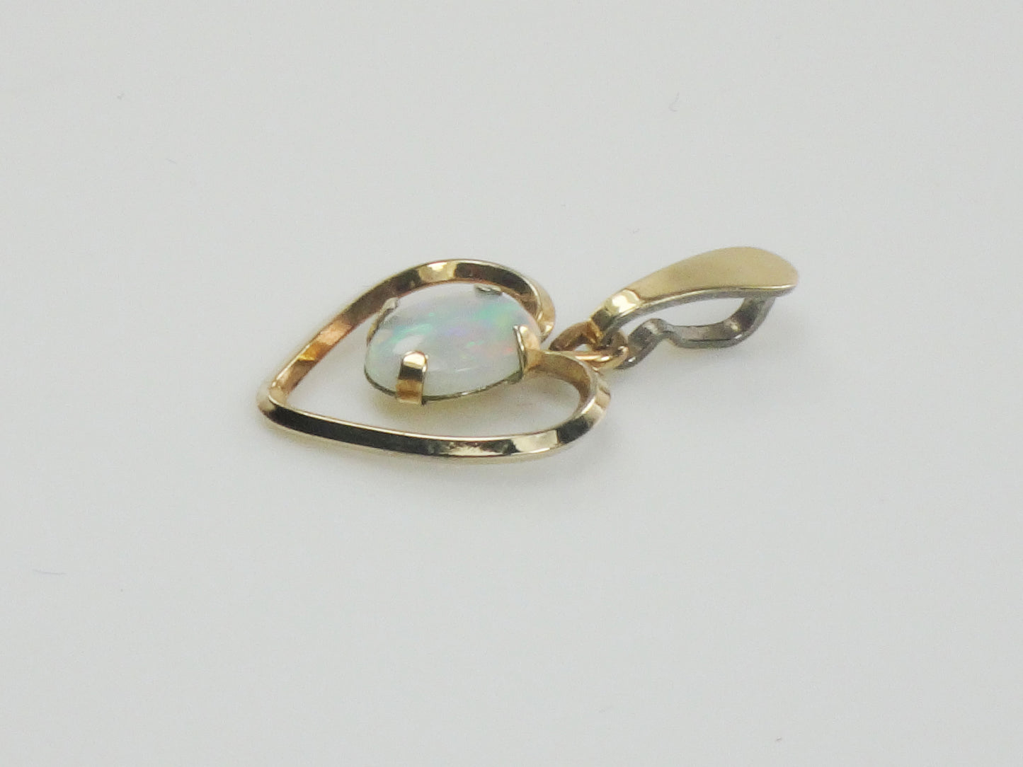 Vintage Gold Tone Natural Opal Heart Pendant - October Birthstone