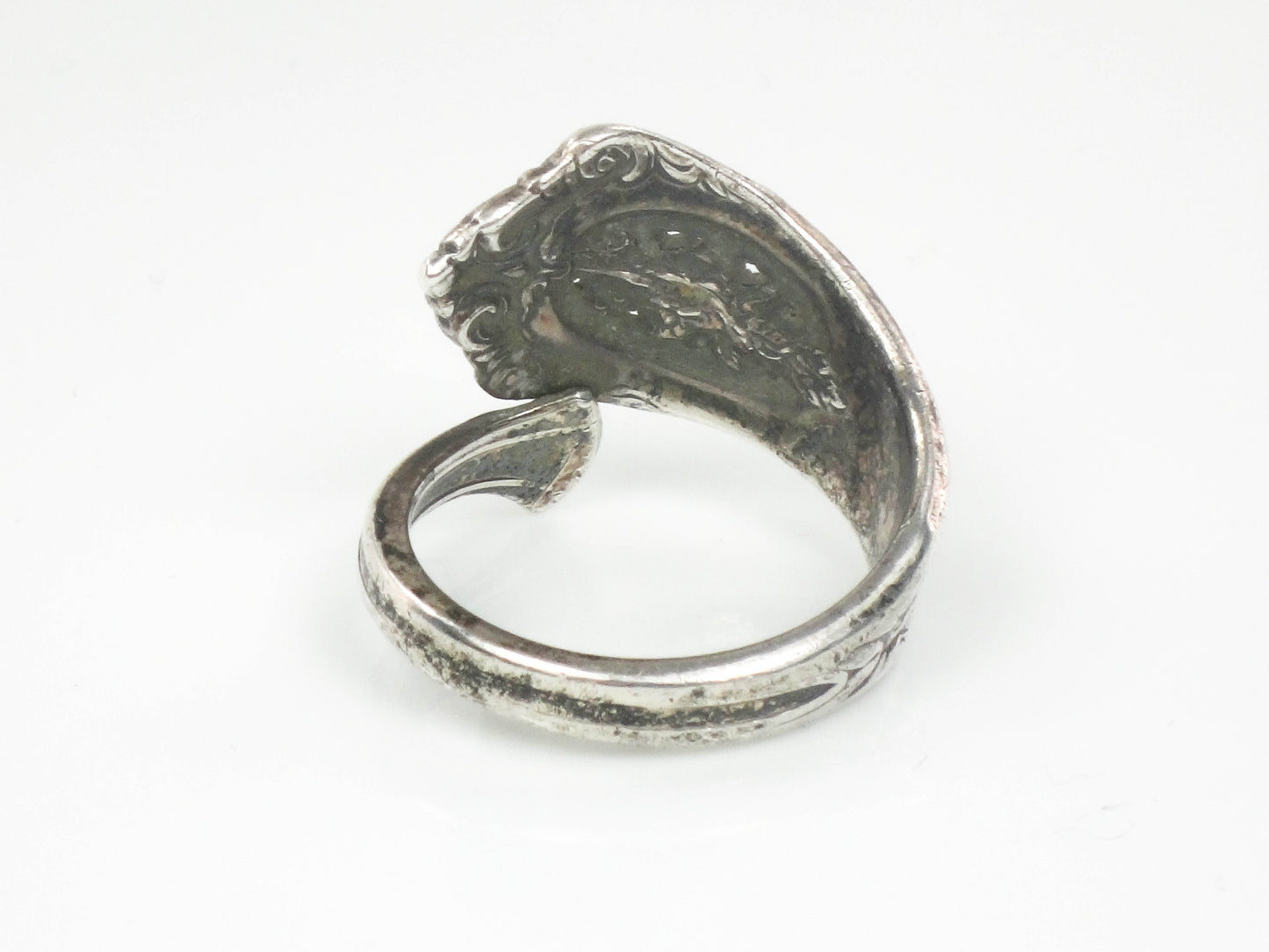 Vintage Wallace Rose Point Sterling Silver Spoon Ring with Floral Design