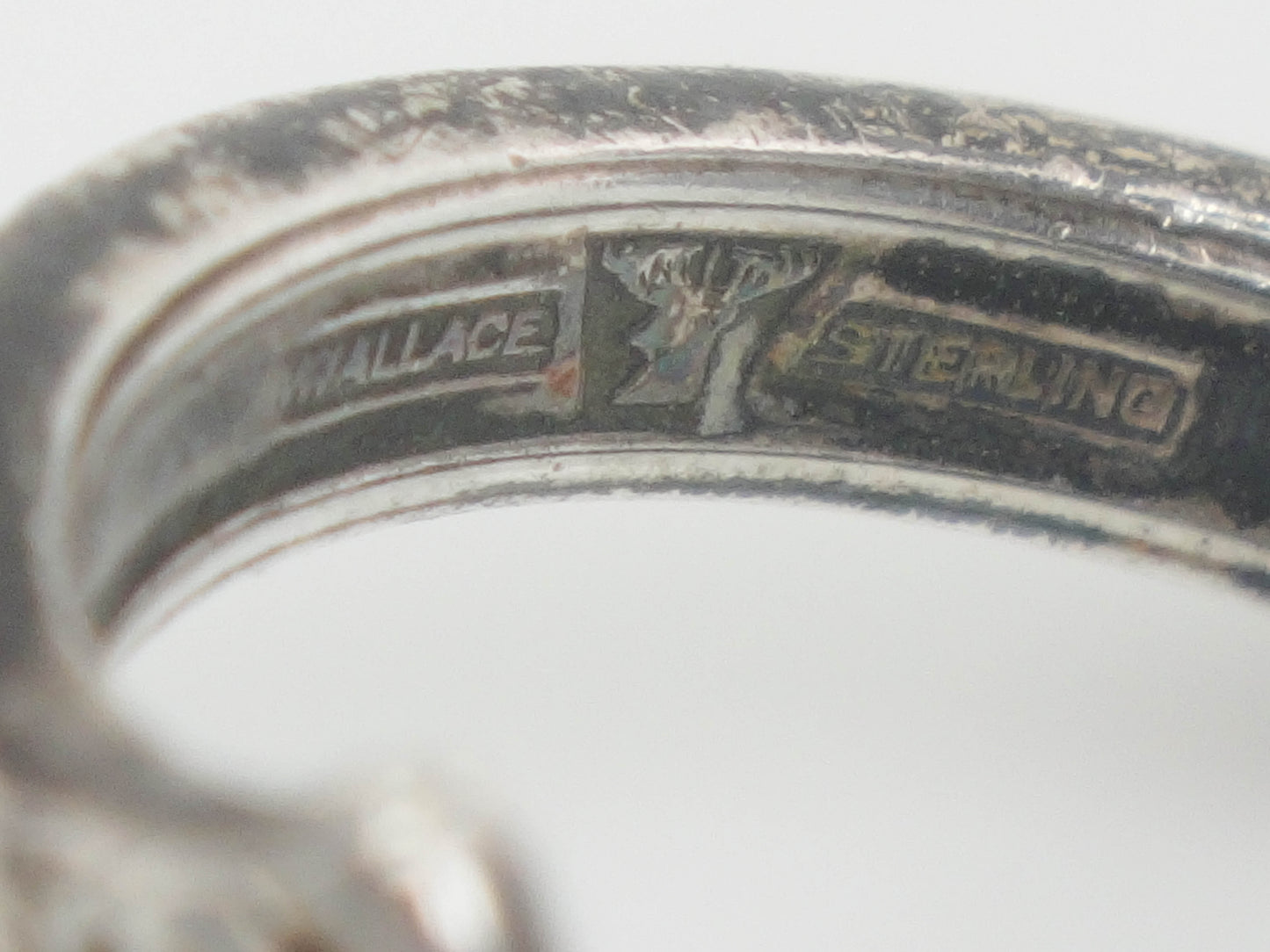 Vintage Wallace Rose Point Sterling Silver Spoon Ring with Floral Design