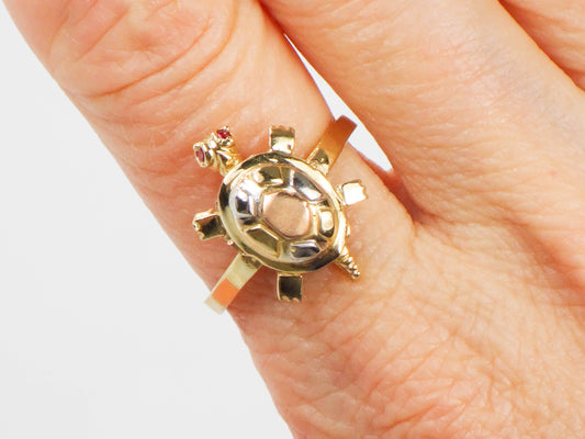 Vintage 14k Tri Color Gold Turtle Ring with Moving Head and Tail and Ruby Eyes