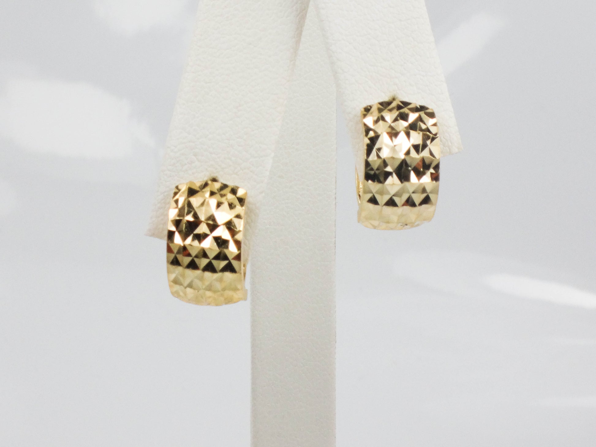 Vintage Solid 14k Yellow Gold Huggie Hoop Earrings with Diamond Cut Design