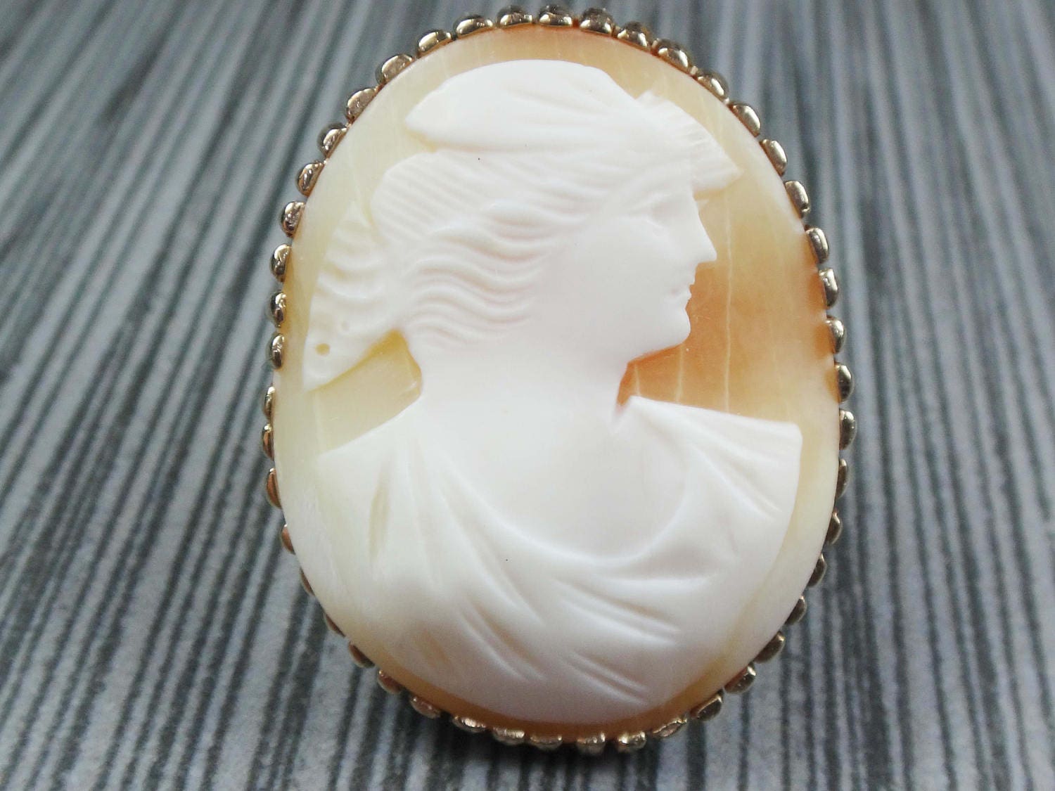 Vintage 14k Gold Cameo Ring: Greek Goddess Psyche, Size 8.25