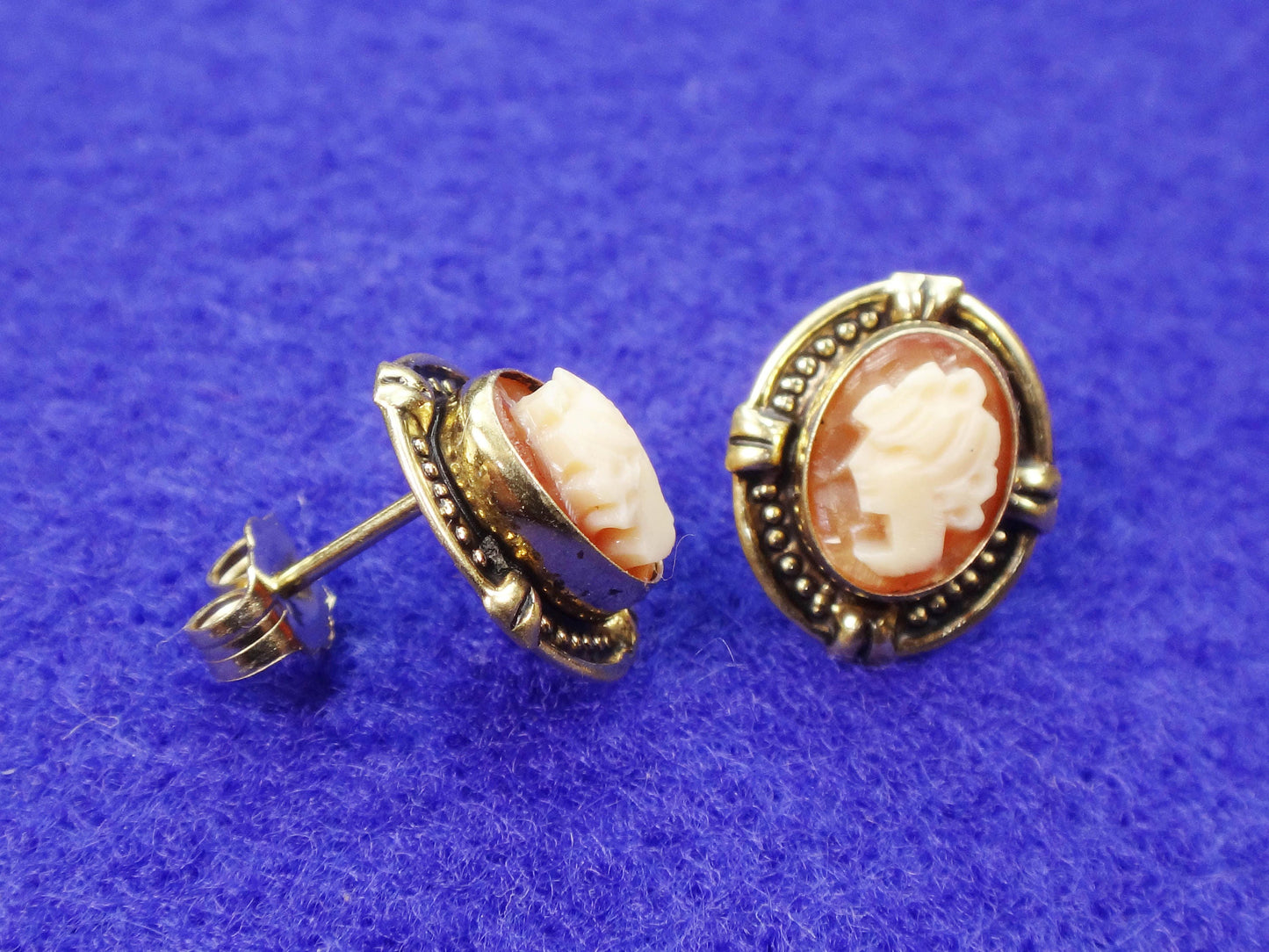 14k Gold Cameo Earrings with Post Backs - Small Studs - Vintage Fine Jewelry