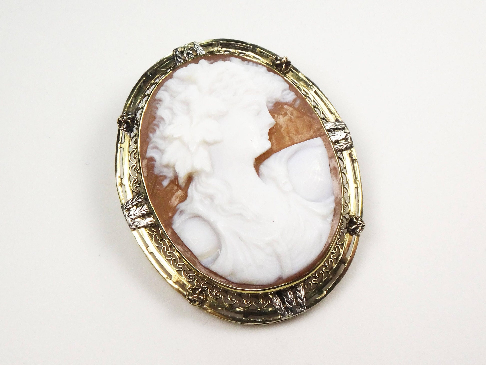 Vintage Art Deco 10k Gold Cameo Pendant Pin: Goddess with Grape Leaves