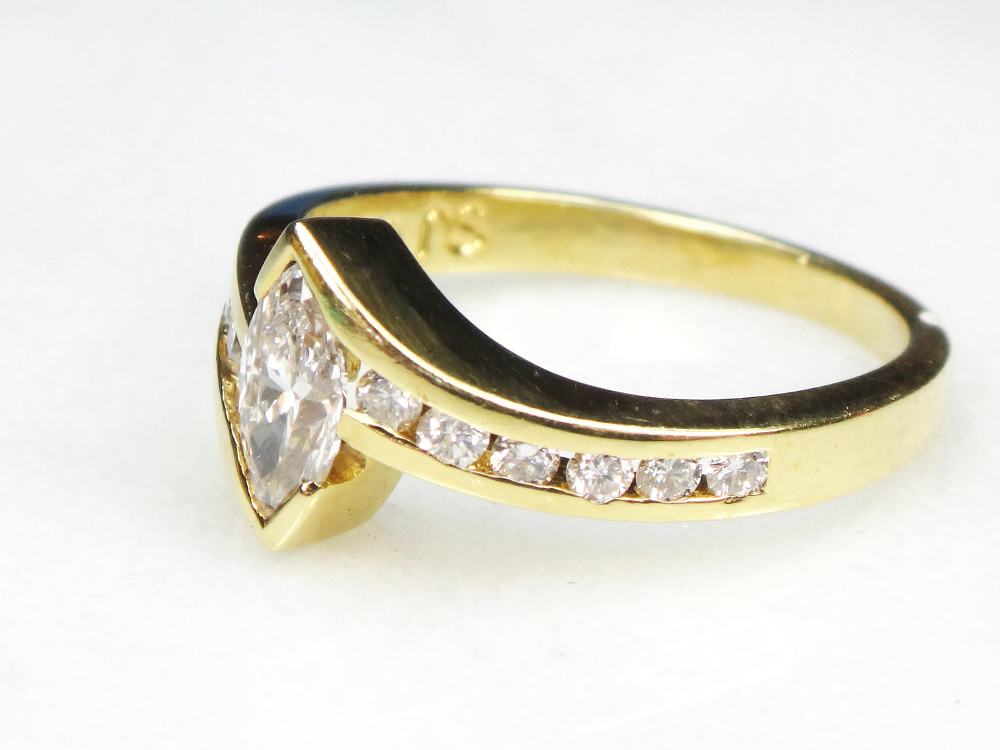 Vintage 18k Marquise Cut Natural Diamond Engagement Ring Size 6