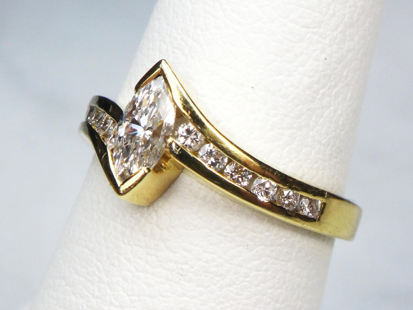 Vintage 18k Marquise Cut Natural Diamond Engagement Ring Size 6