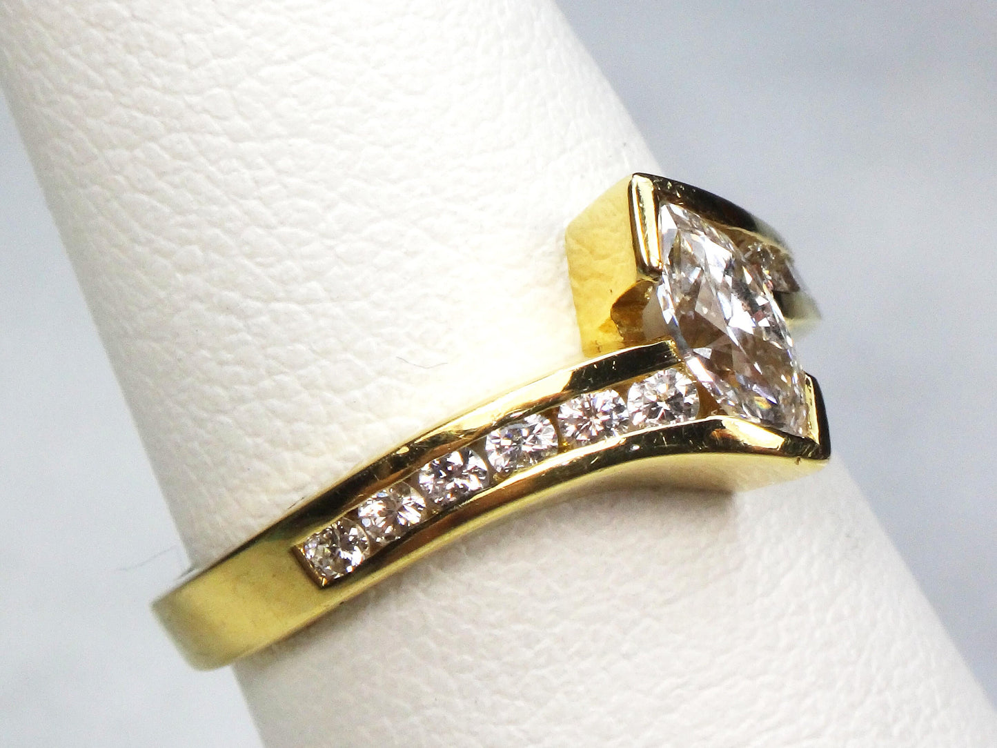 Vintage 18k Marquise Cut Natural Diamond Engagement Ring Size 6