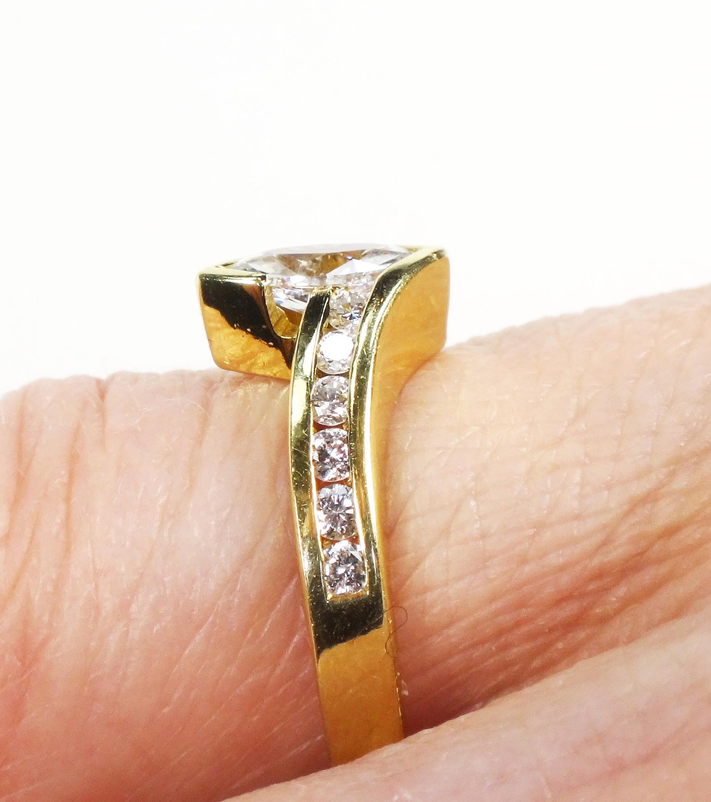 Vintage 18k Marquise Cut Natural Diamond Engagement Ring Size 6