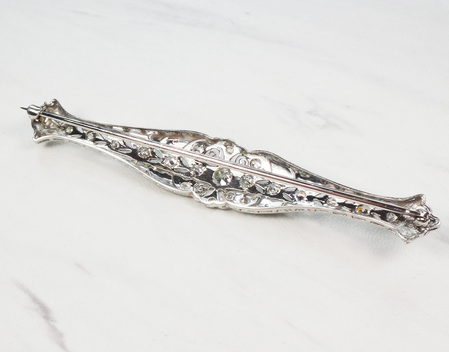 Antique 14k White Gold Diamond Bar Pin: Art Deco Filigree, Old Mine Cut