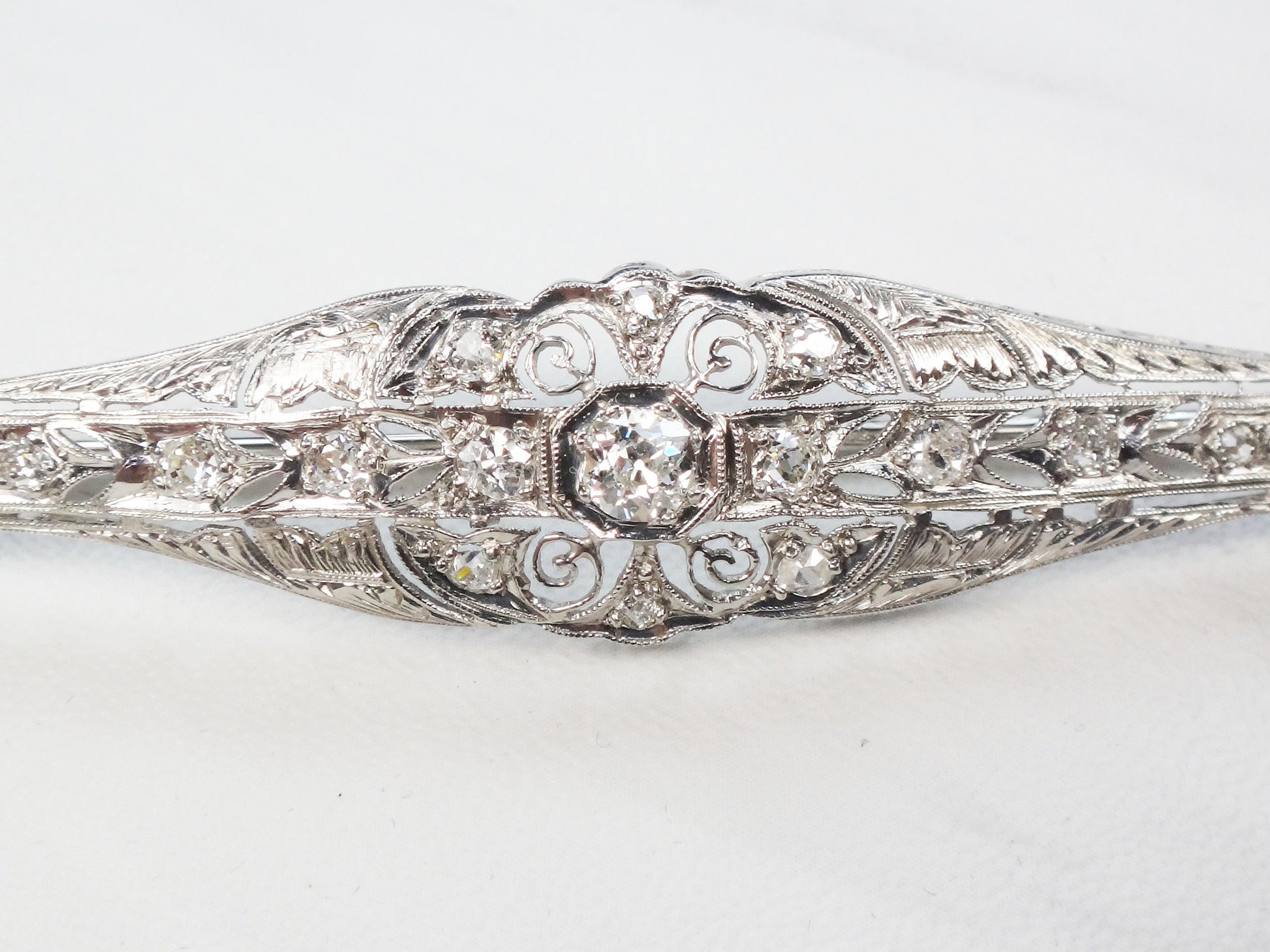 Antique 14k White Gold Diamond Bar Pin: Art Deco Filigree, Old Mine Cut