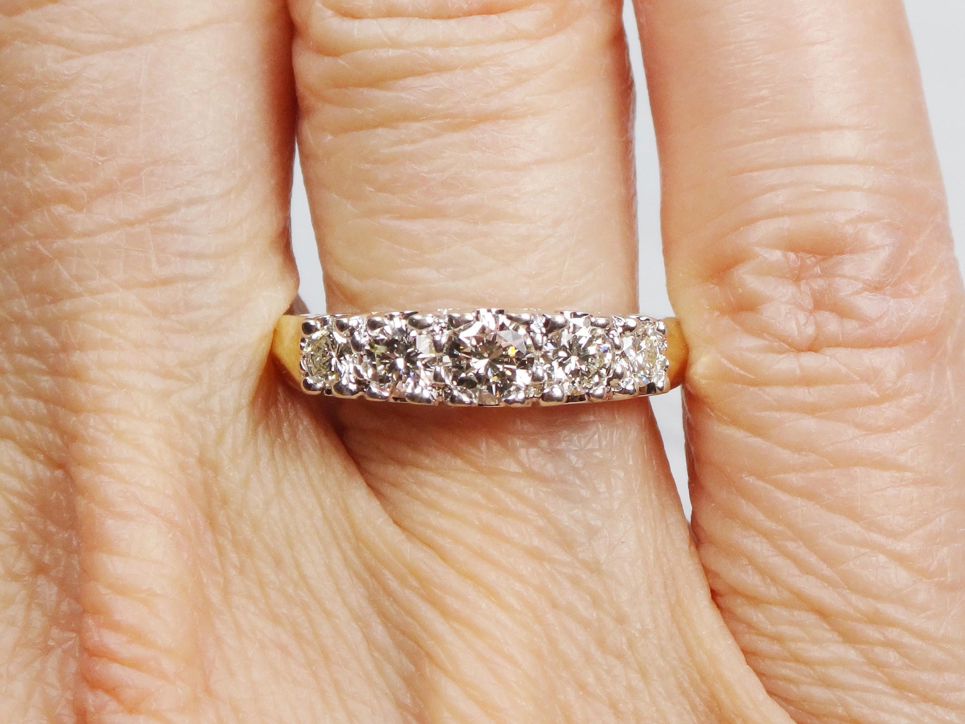 Vintage 14k Gold Natural Diamond Wedding Ring Five Diamond Band Approx .75 CTS TDW