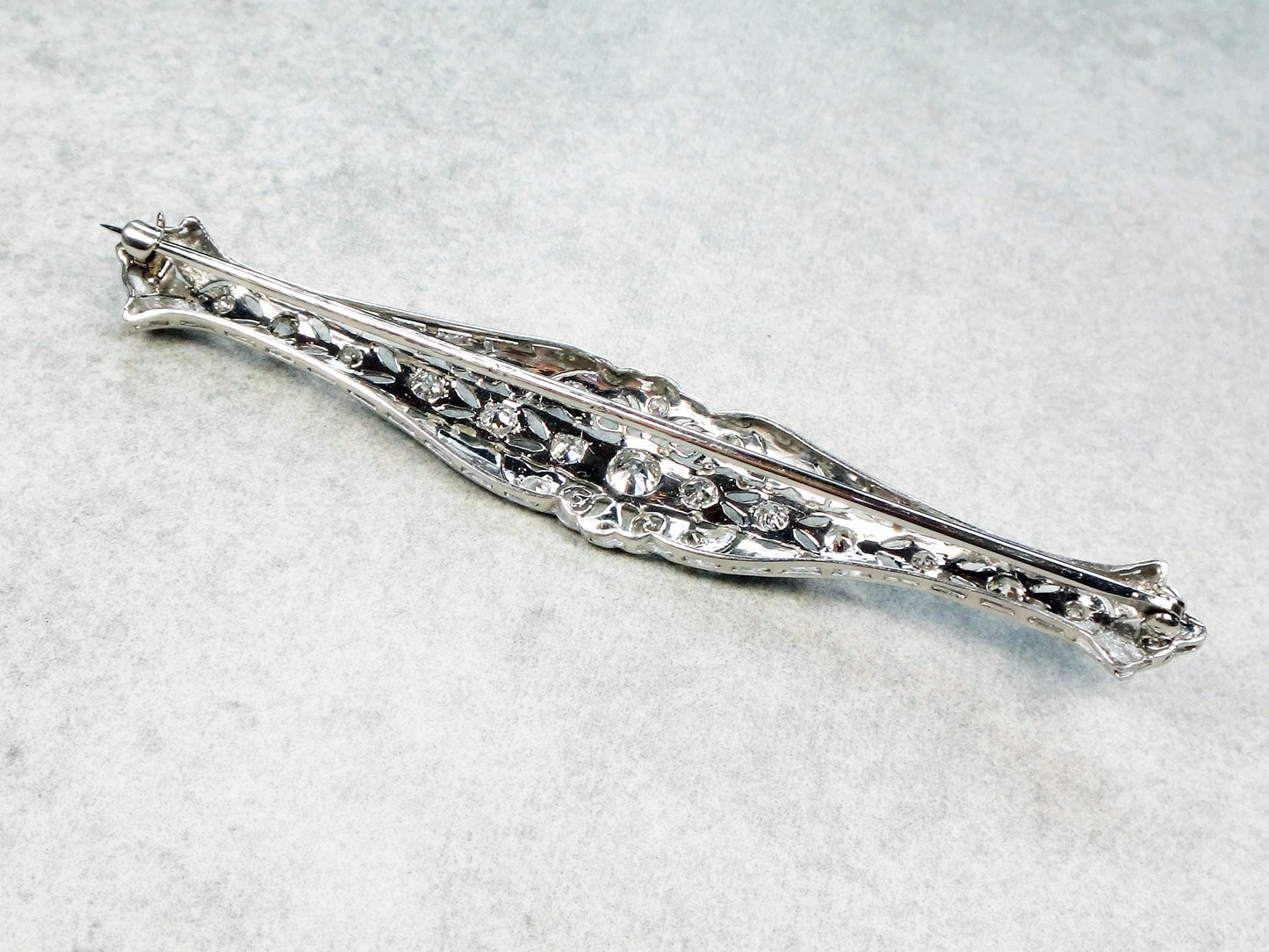 Antique 14k White Gold Diamond Bar Pin: Art Deco Filigree, Old Mine Cut