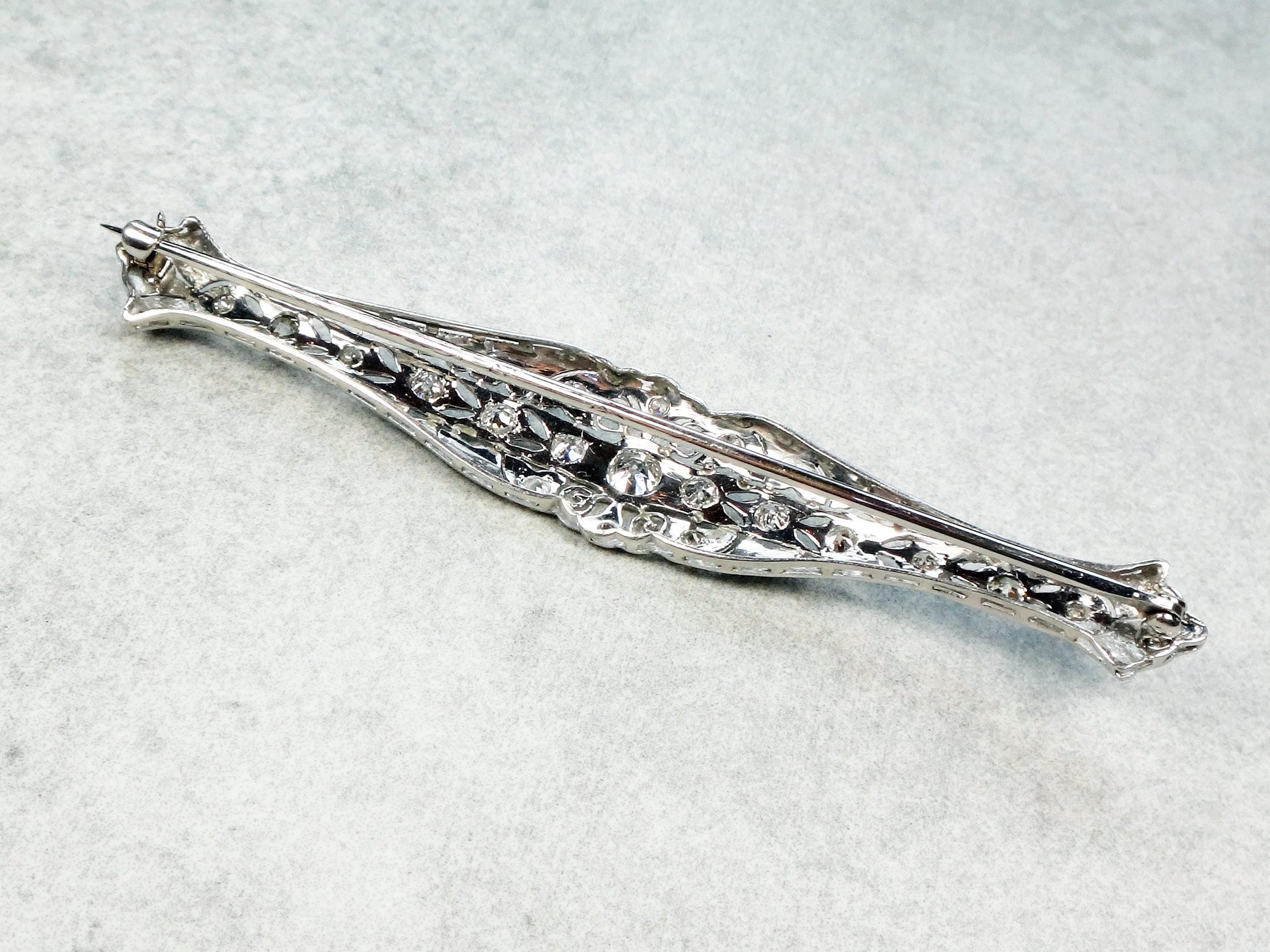 Antique 14k White Gold Diamond Bar Pin: Art Deco Filigree, Old Mine Cut