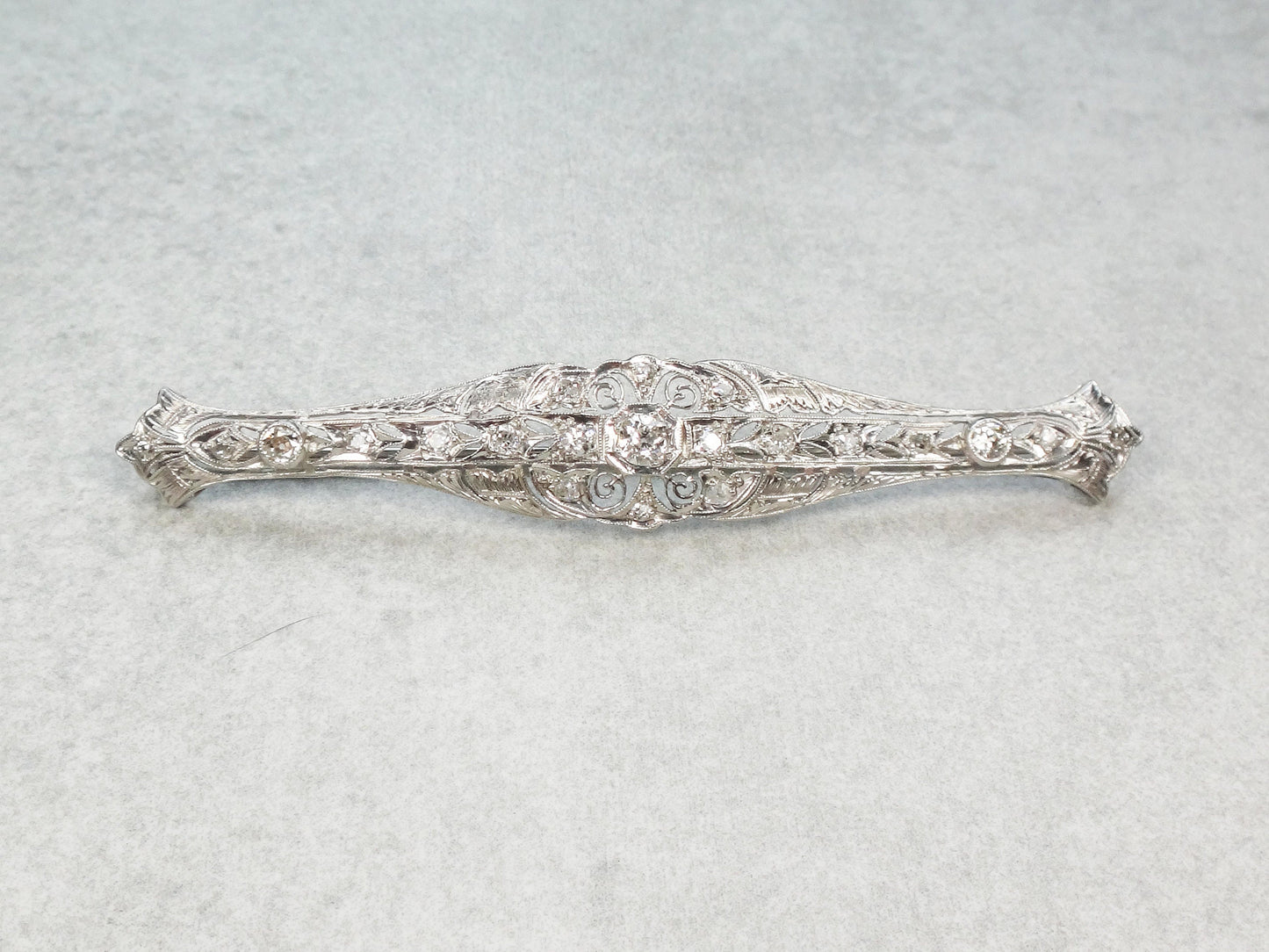 Antique 14k White Gold Diamond Bar Pin: Art Deco Filigree, Old Mine Cut