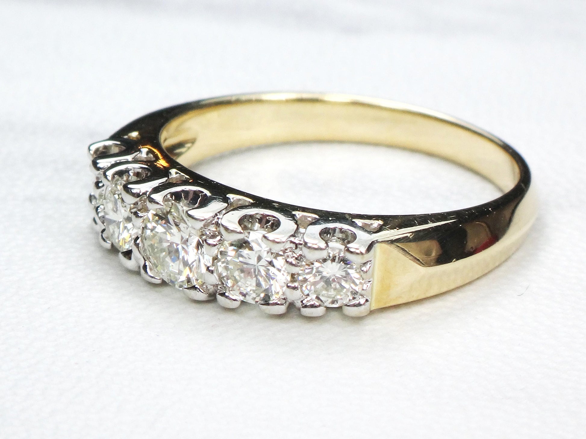 Vintage 14k Gold Natural Diamond Wedding Ring Five Diamond Band Approx .75 CTS TDW