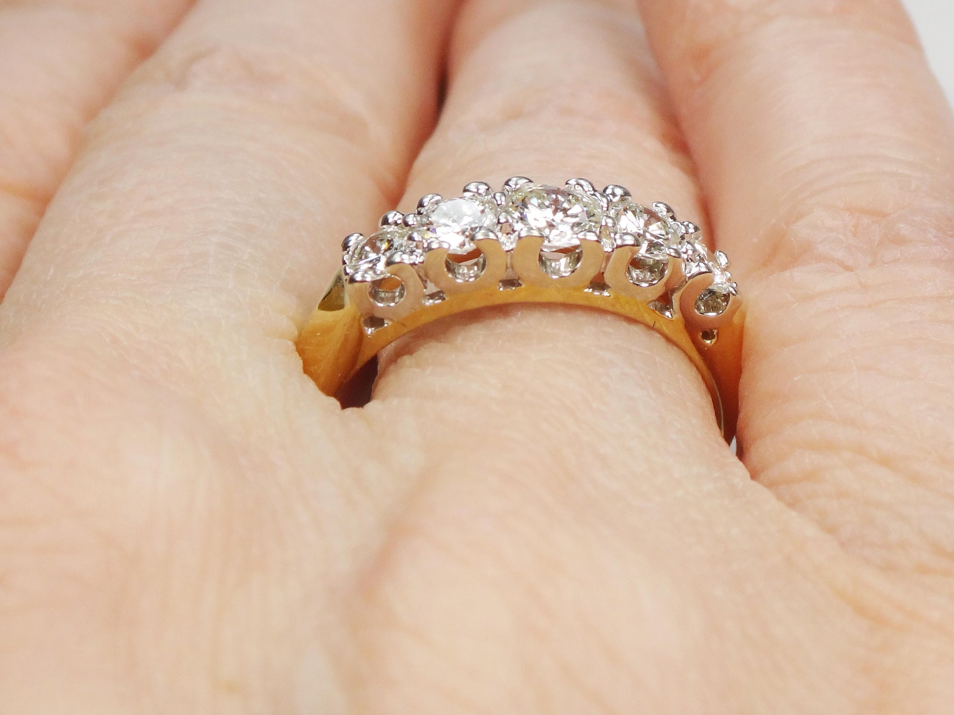 Vintage 14k Gold Natural Diamond Wedding Ring Five Diamond Band Approx .75 CTS TDW