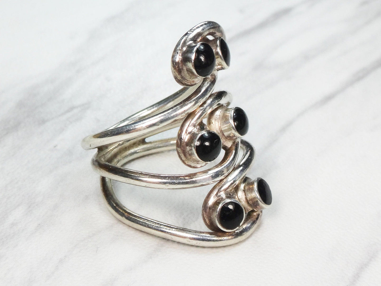 Vintage Sterling Silver Black Enamel Ring - Twisted Boho Style - Size 7