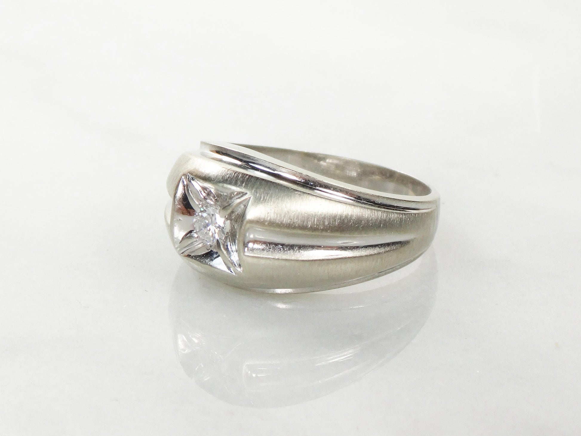 Vintage 14k White Gold Men's Diamond Solitaire Ring - Size 9.5