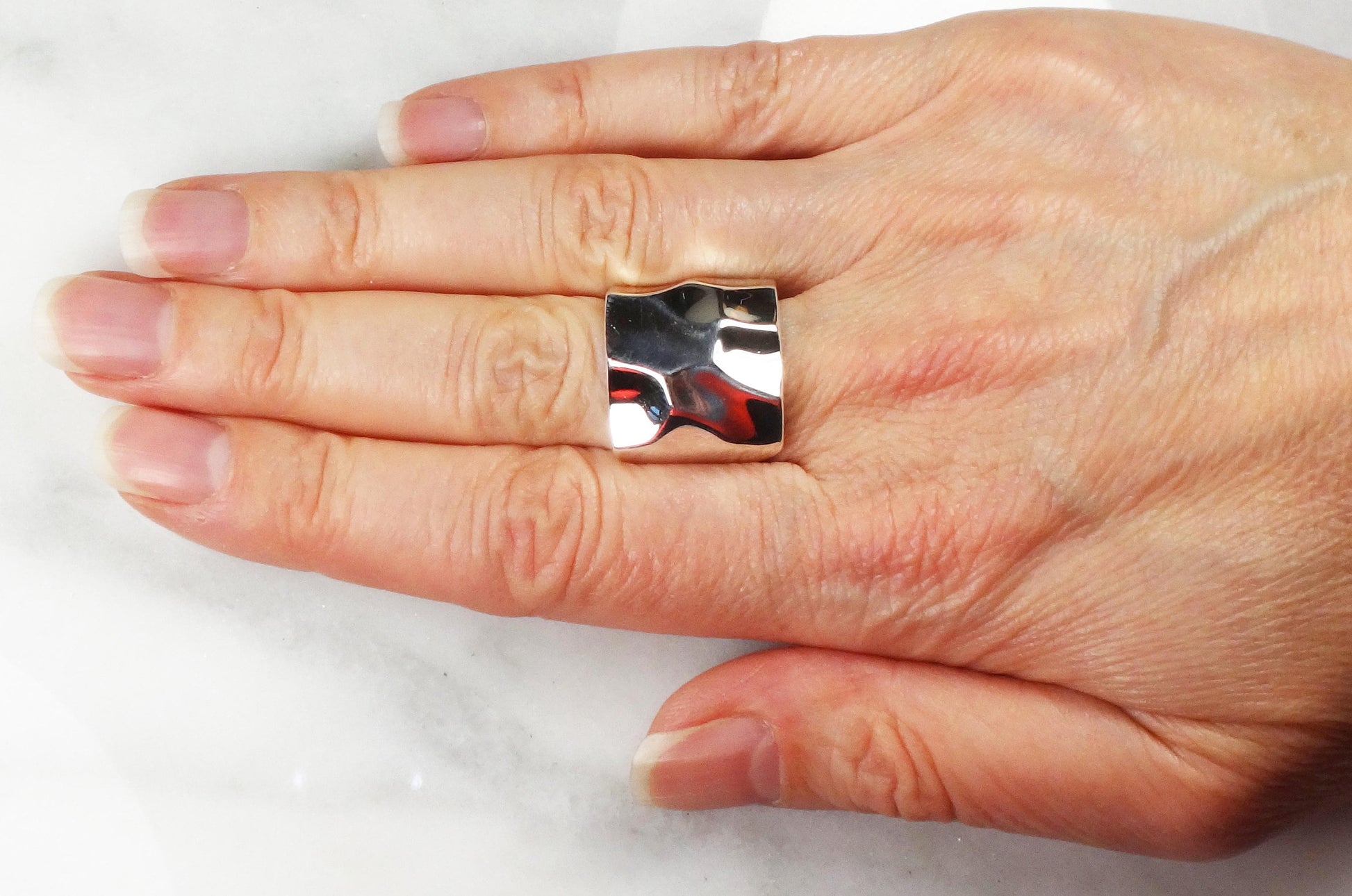 Vintage Hammered Sterling Silver Ring - Wide Band Statement Ring Size 6