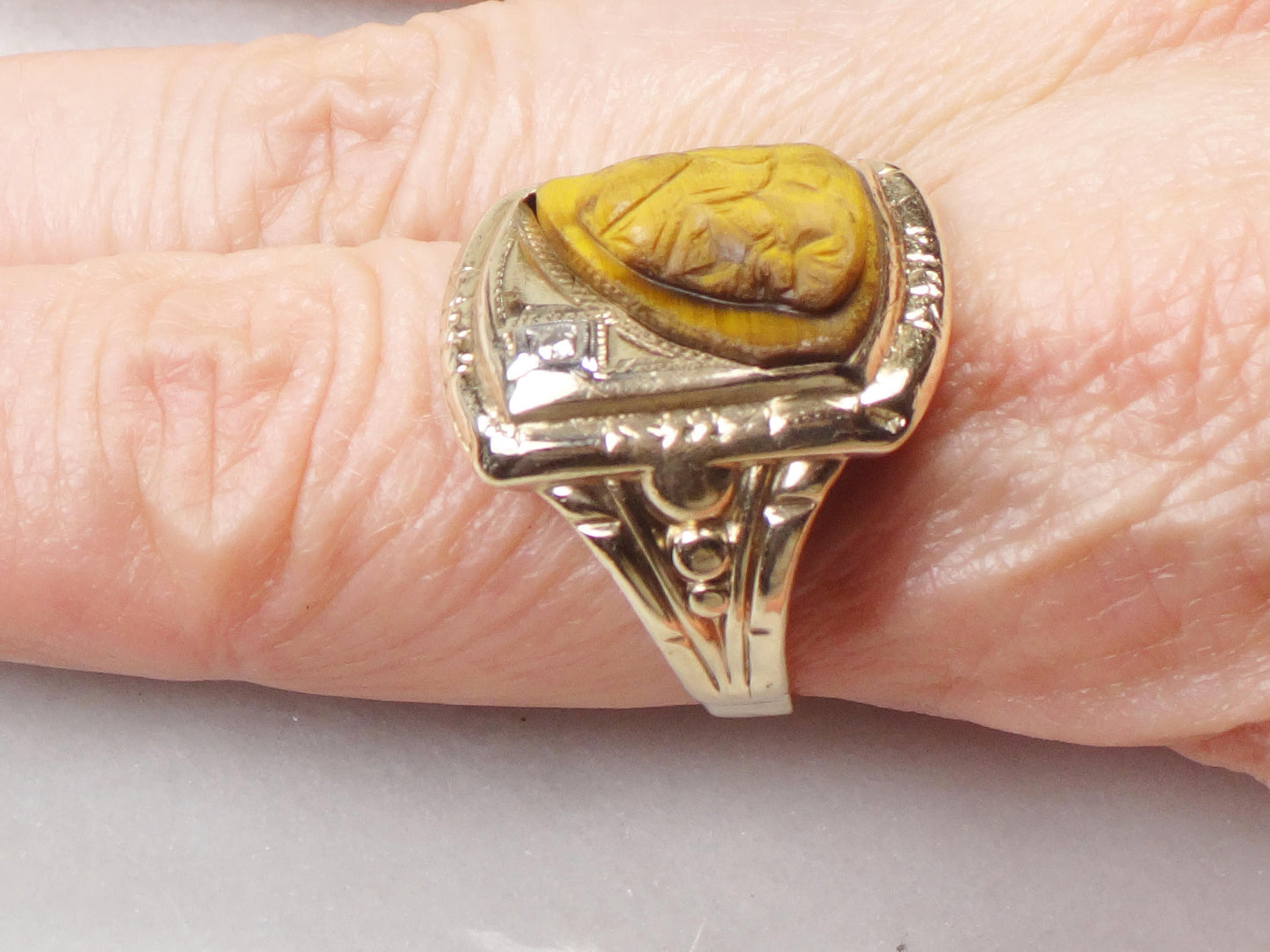 Vintage 10k Gold Carved Tiger Eye Intaglio Ring with Diamond Yellow Gold Cameo Ring Size 9