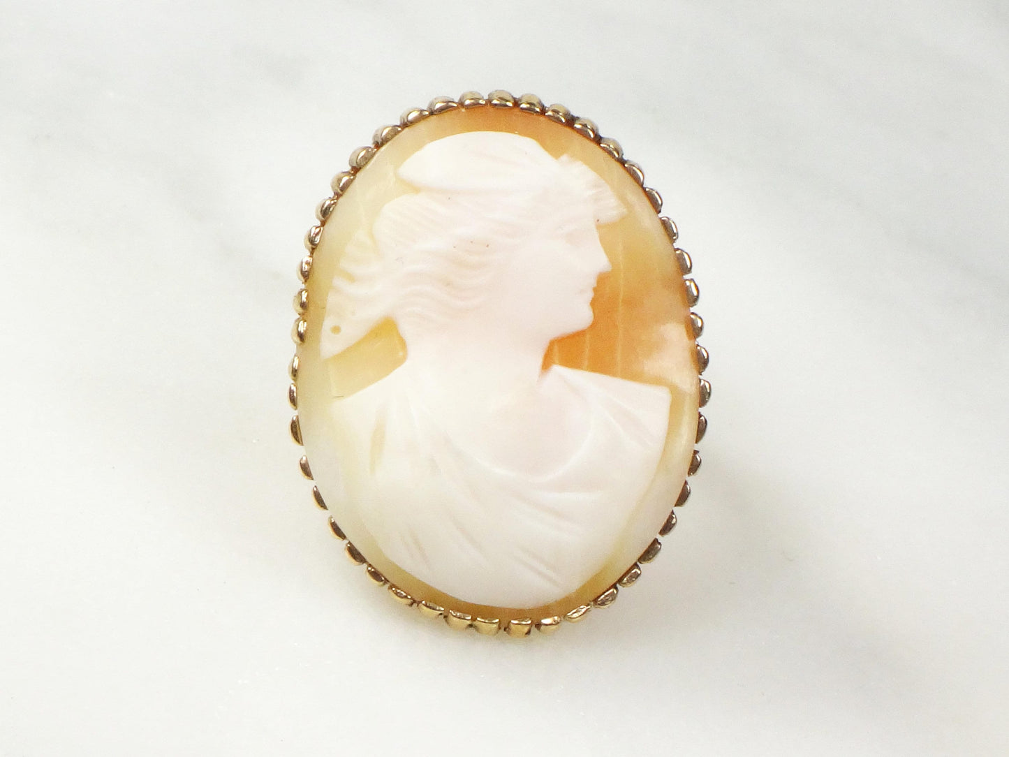 Vintage 14k Gold Cameo Ring: Greek Goddess Psyche, Size 8.25