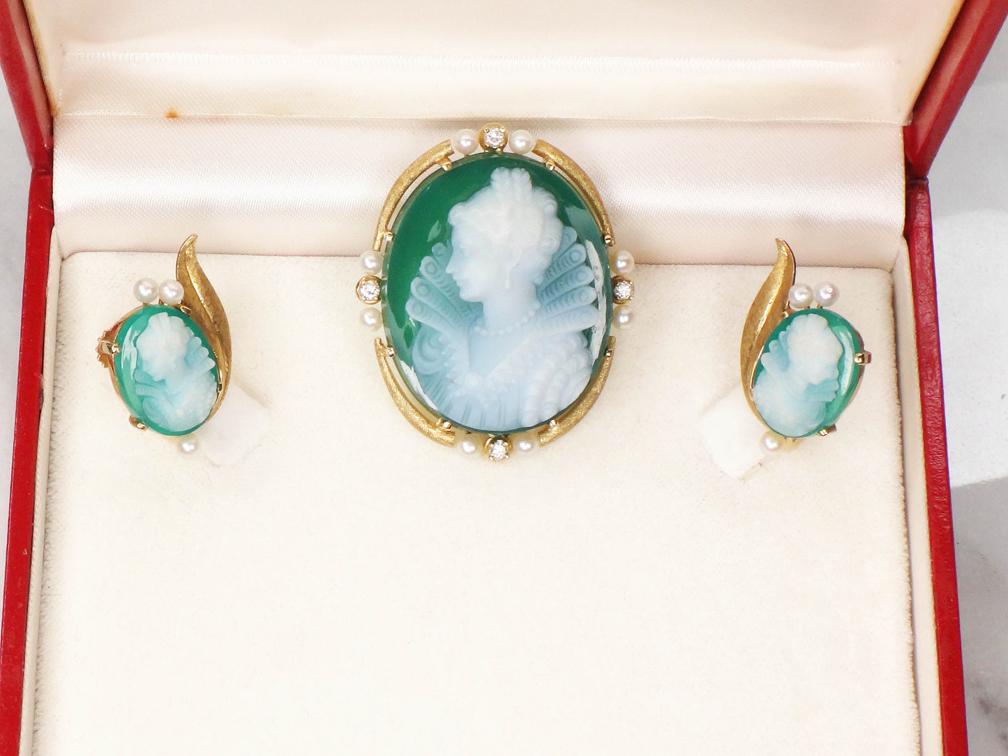 Vintage 14k Gold Green Hardstone Cameo Pendant and Cameo Earrings Set Renaissance Revival Cameo with Cultured Pearls and Diamonds