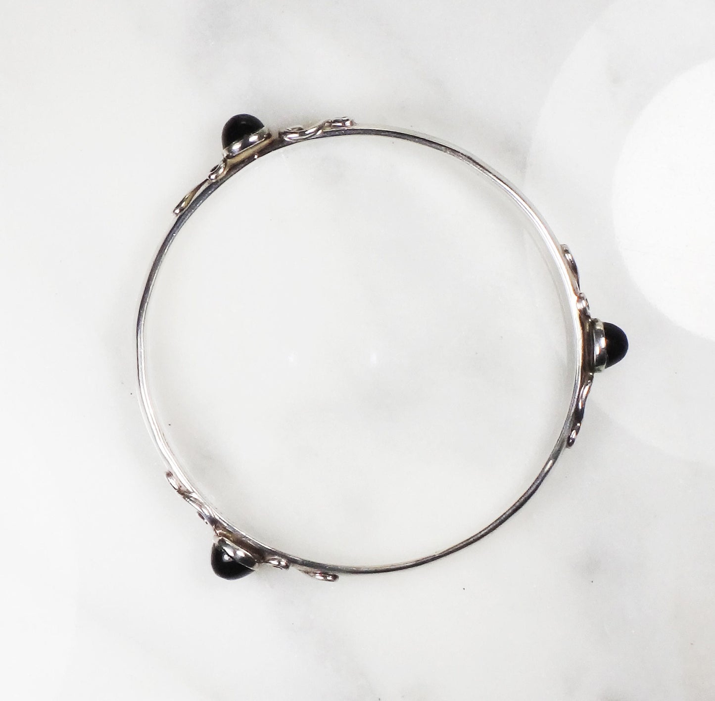 Vintage Sterling Silver Bangle Bracelet: Black Glass Stone, Mexico