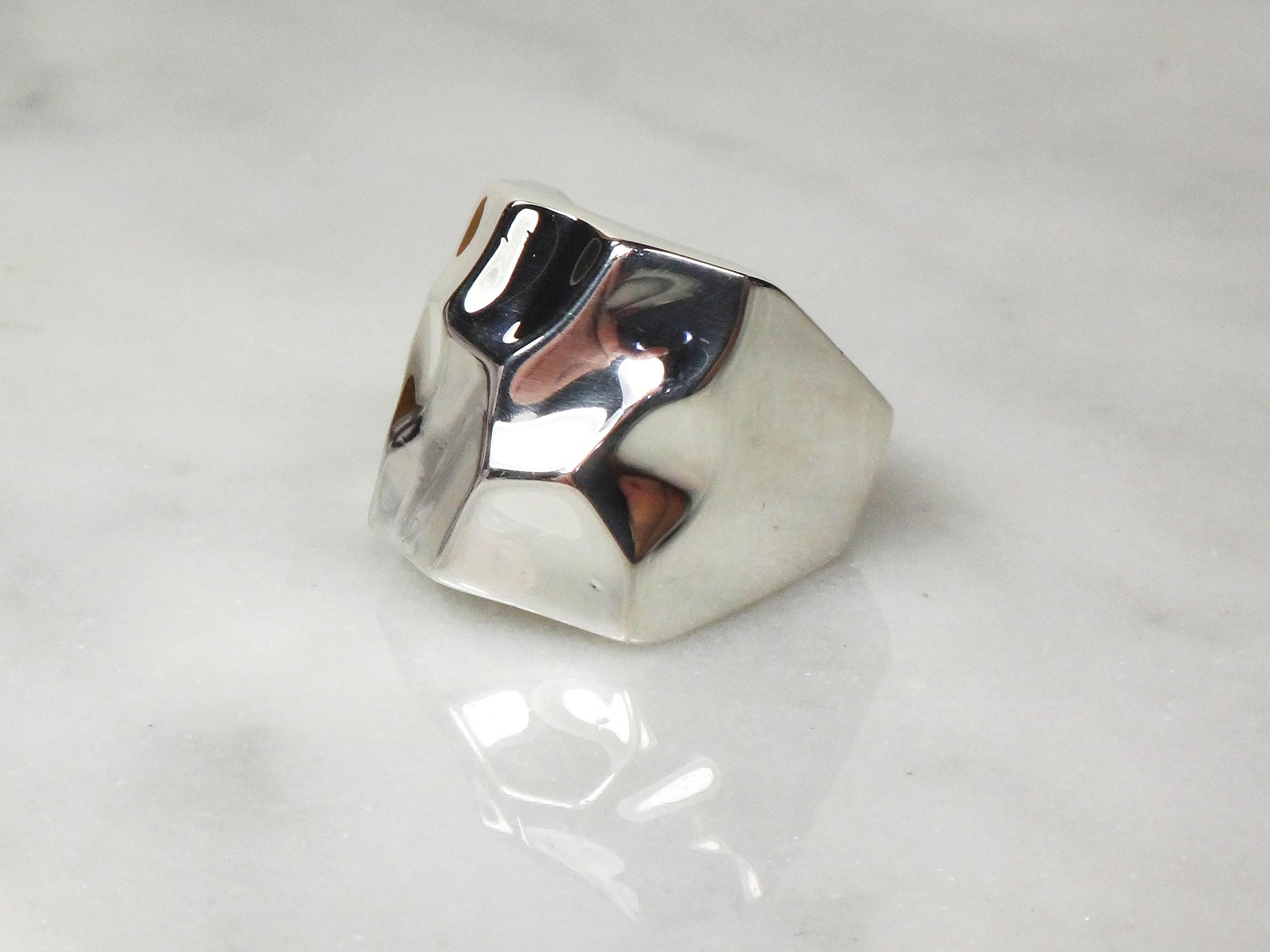 Vintage Hammered Sterling Silver Ring - Wide Band Statement Ring Size 6