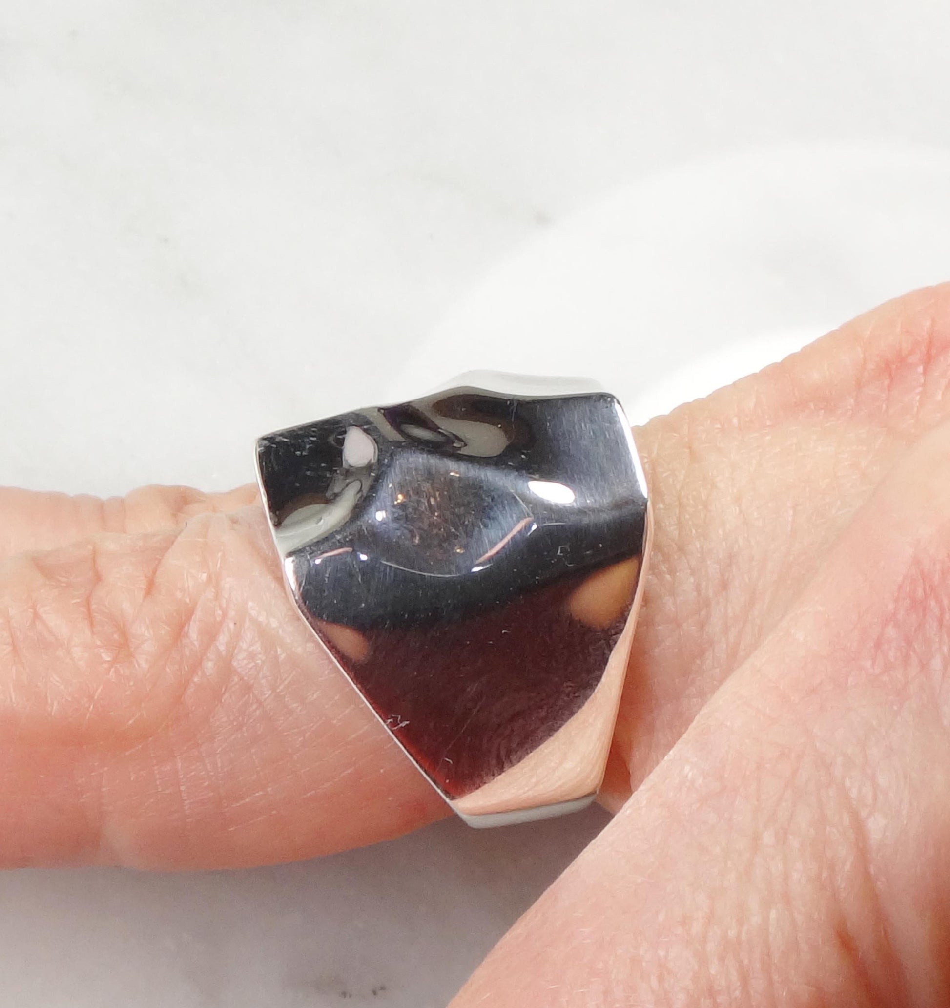 Vintage Hammered Sterling Silver Ring - Wide Band Statement Ring Size 6