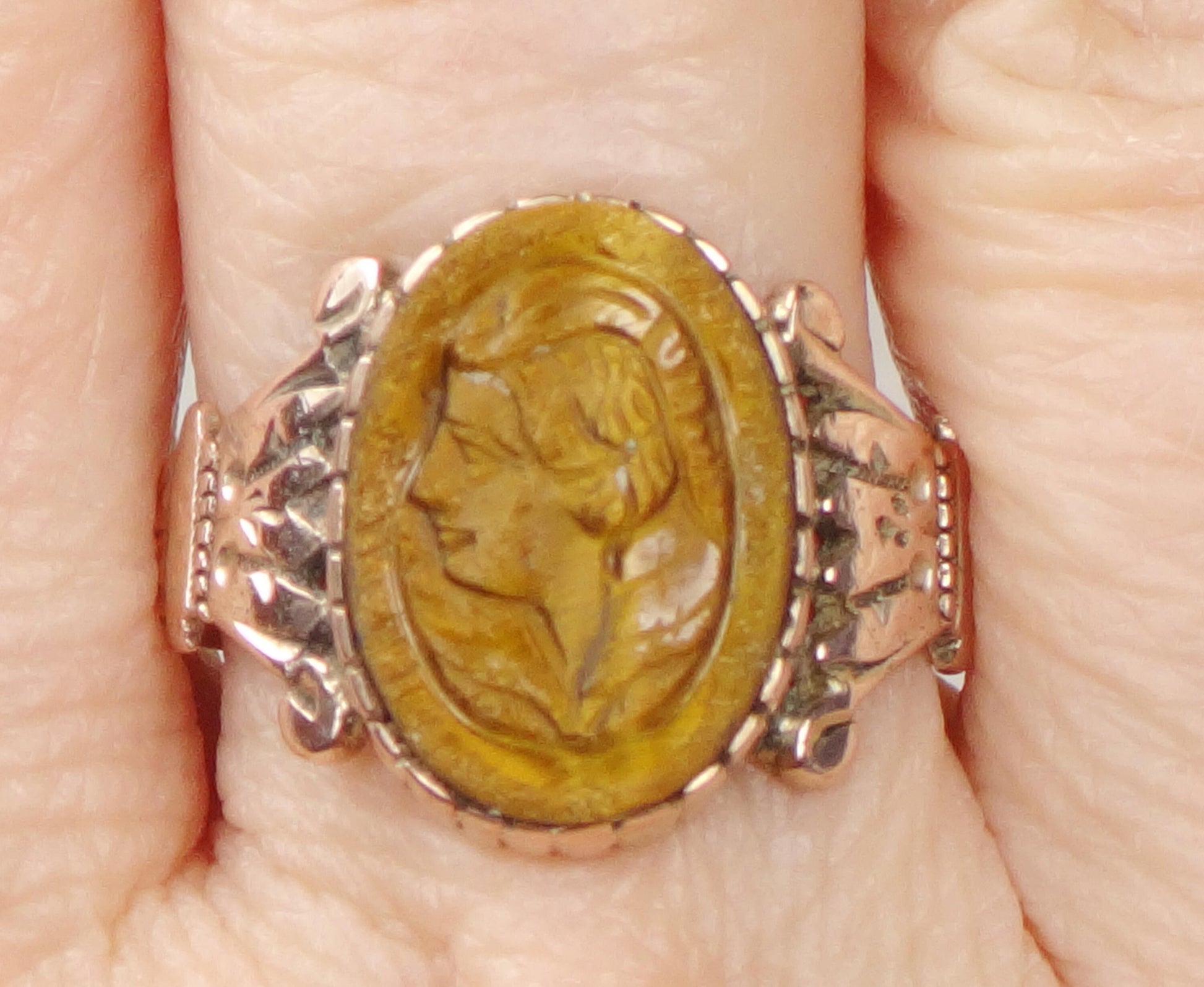 Antique 14k Gold Intaglio Ring: Carved Tiger Eye Victorian Jewelry 1880's