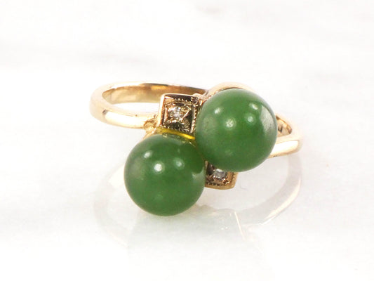 Vintage 14k Yellow Gold Chrysoprase Ball Ring with Diamond Accents