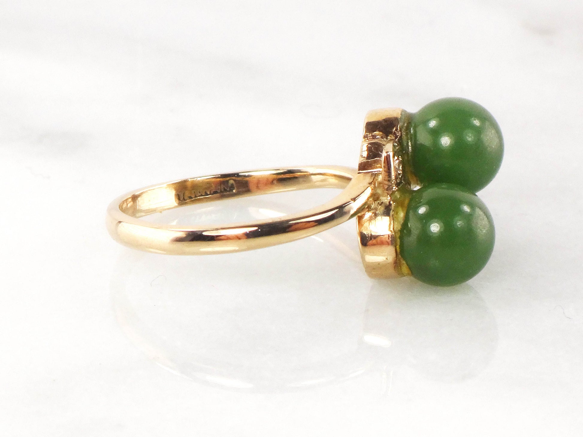 Vintage 14k Yellow Gold Chrysoprase Ball Ring with Diamond Accents