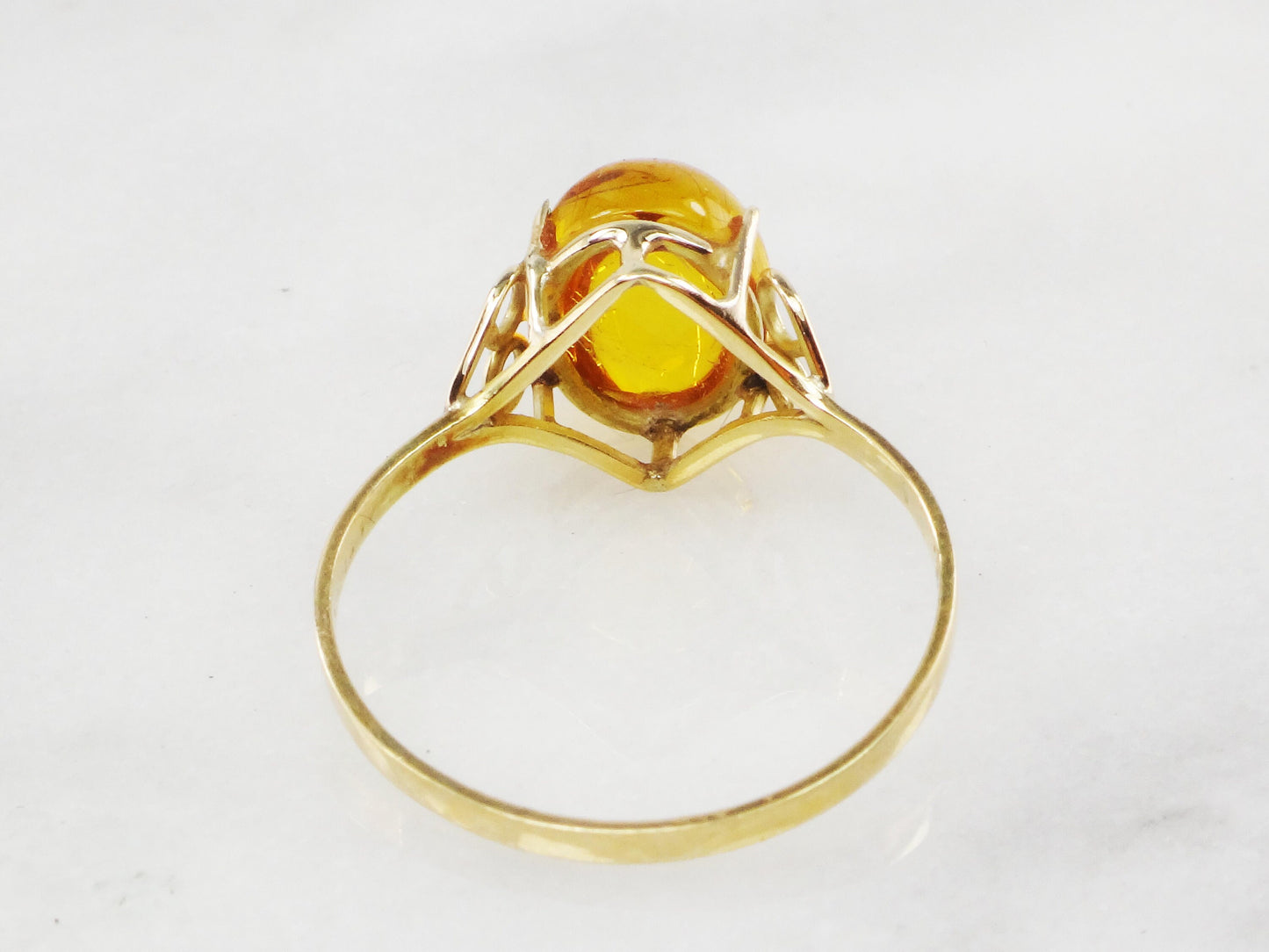 Vintage Handmade 14k Gold Amber Ring - Size 8.5
