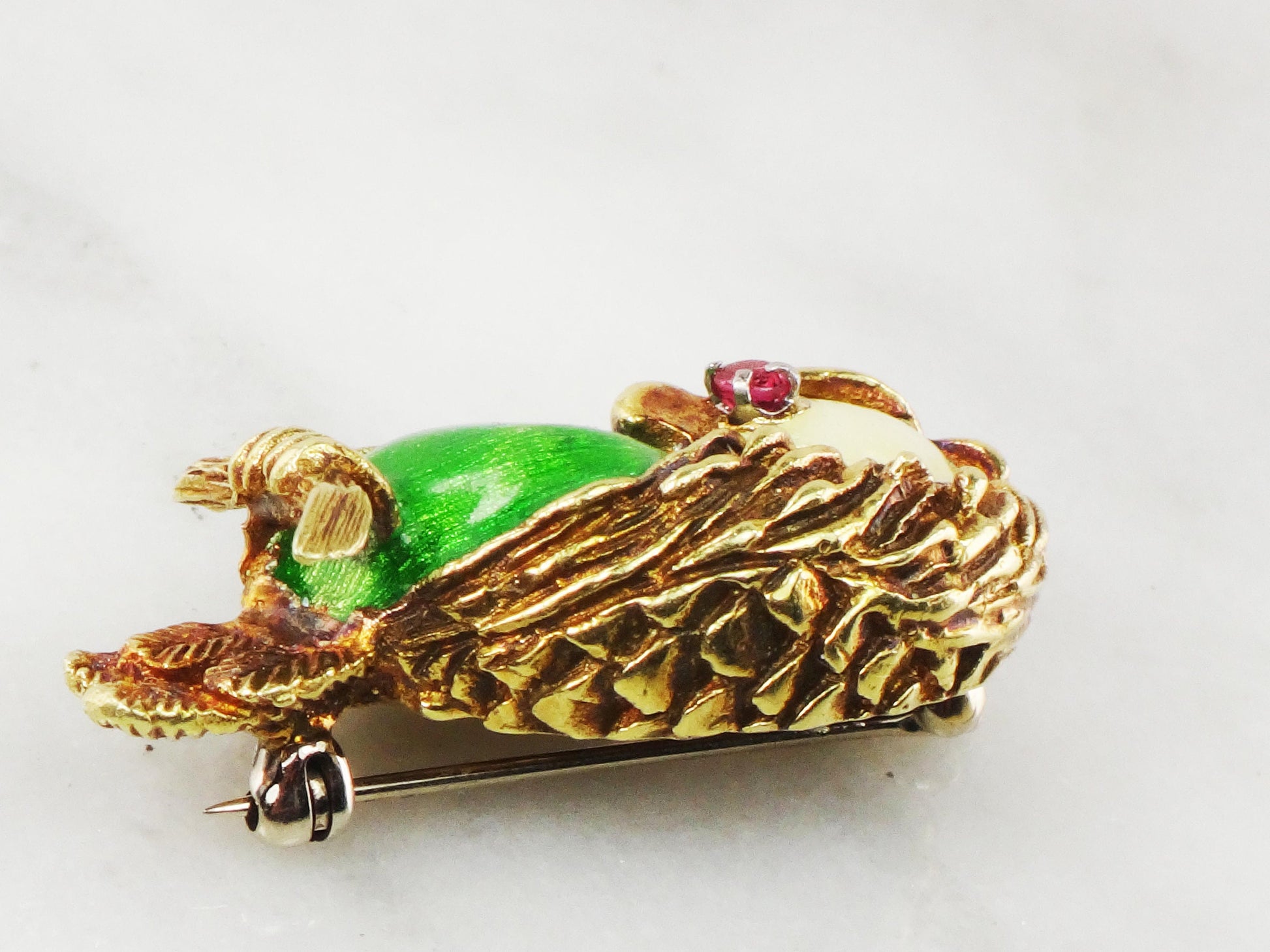 Vintage 18k Gold Enamel Parrot Pin: Red Spinel Eye Brooch