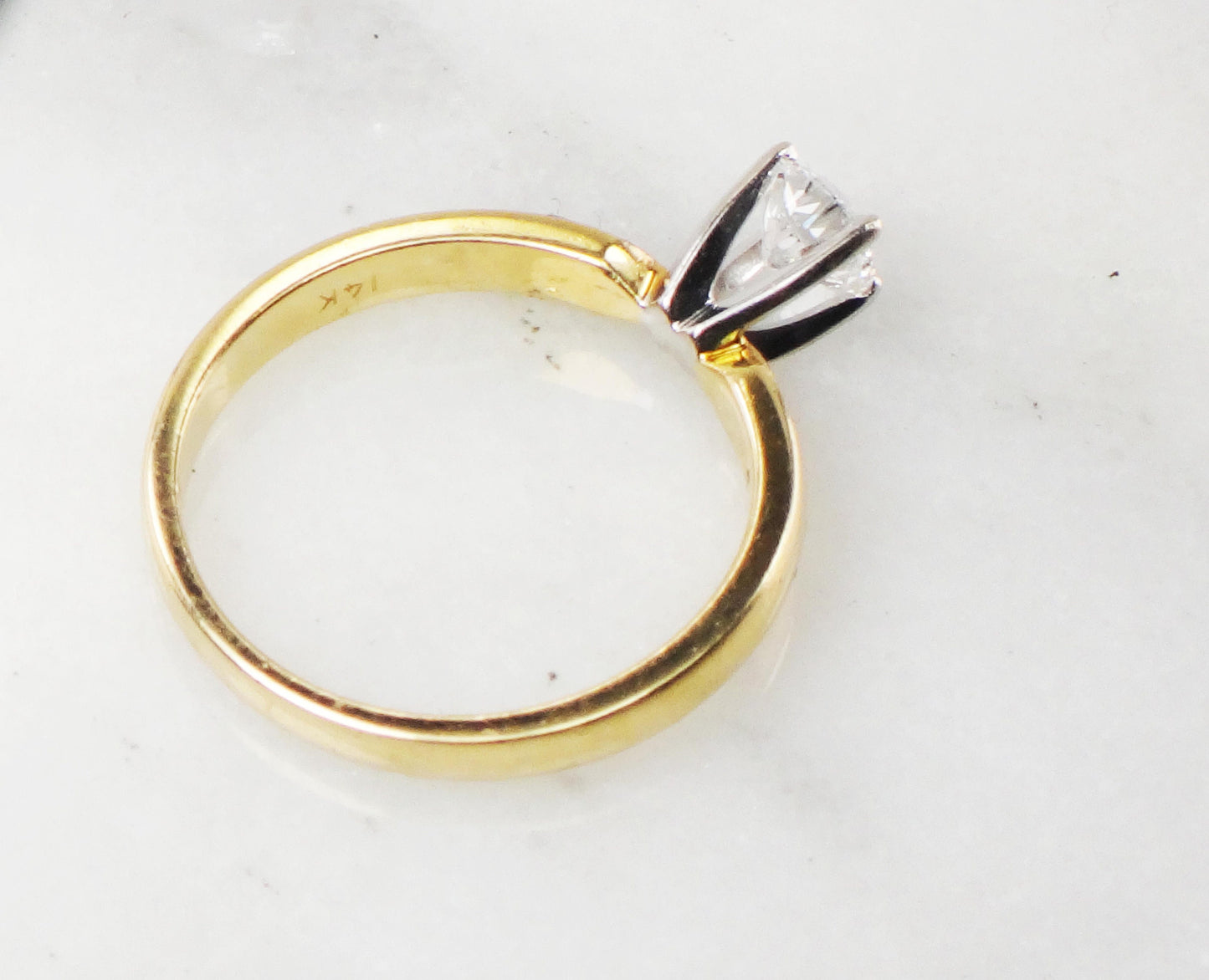 Vintage 14k Yellow Gold Round Natural Diamond Solitaire Engagement Ring High Quality Diamond