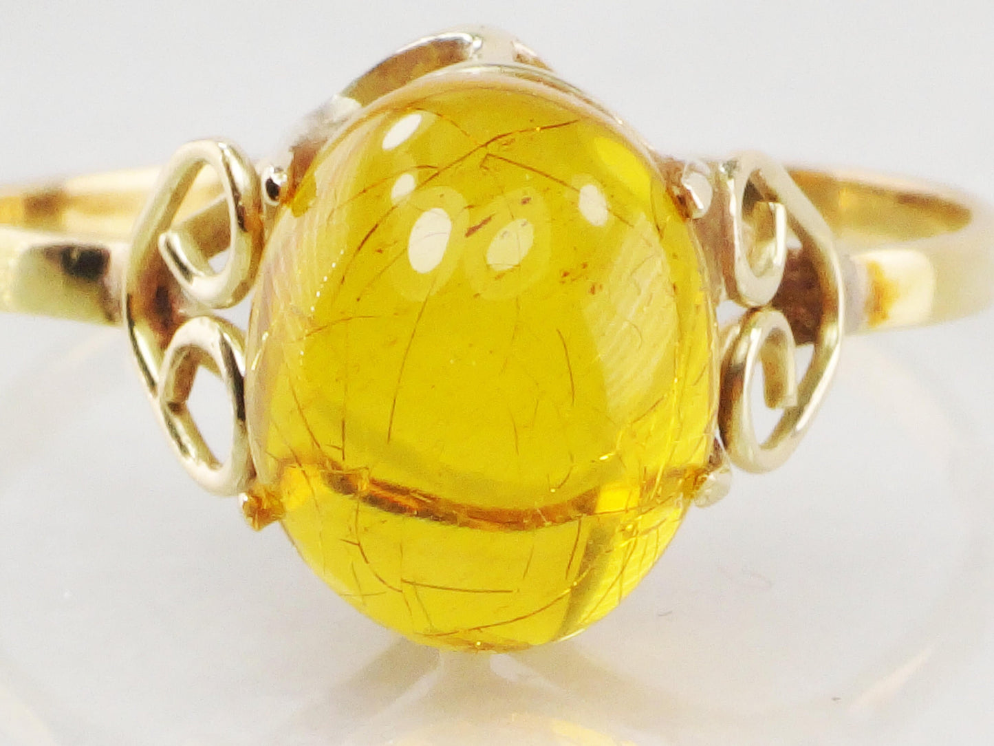 Vintage Handmade 14k Gold Amber Ring - Size 8.5